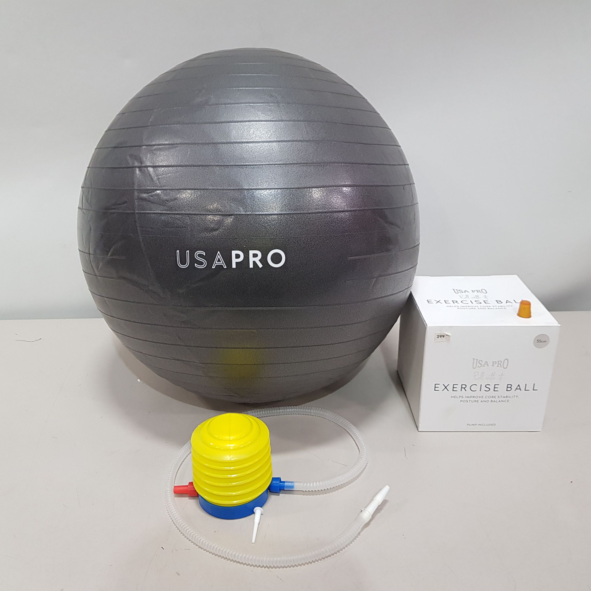 60 X BRAND NEW USA PRO EXERCISE BALL - INCLUDES PUMP - ALL IN SIZE 55 CM - RRP £ 15.99 EACH - IN 5