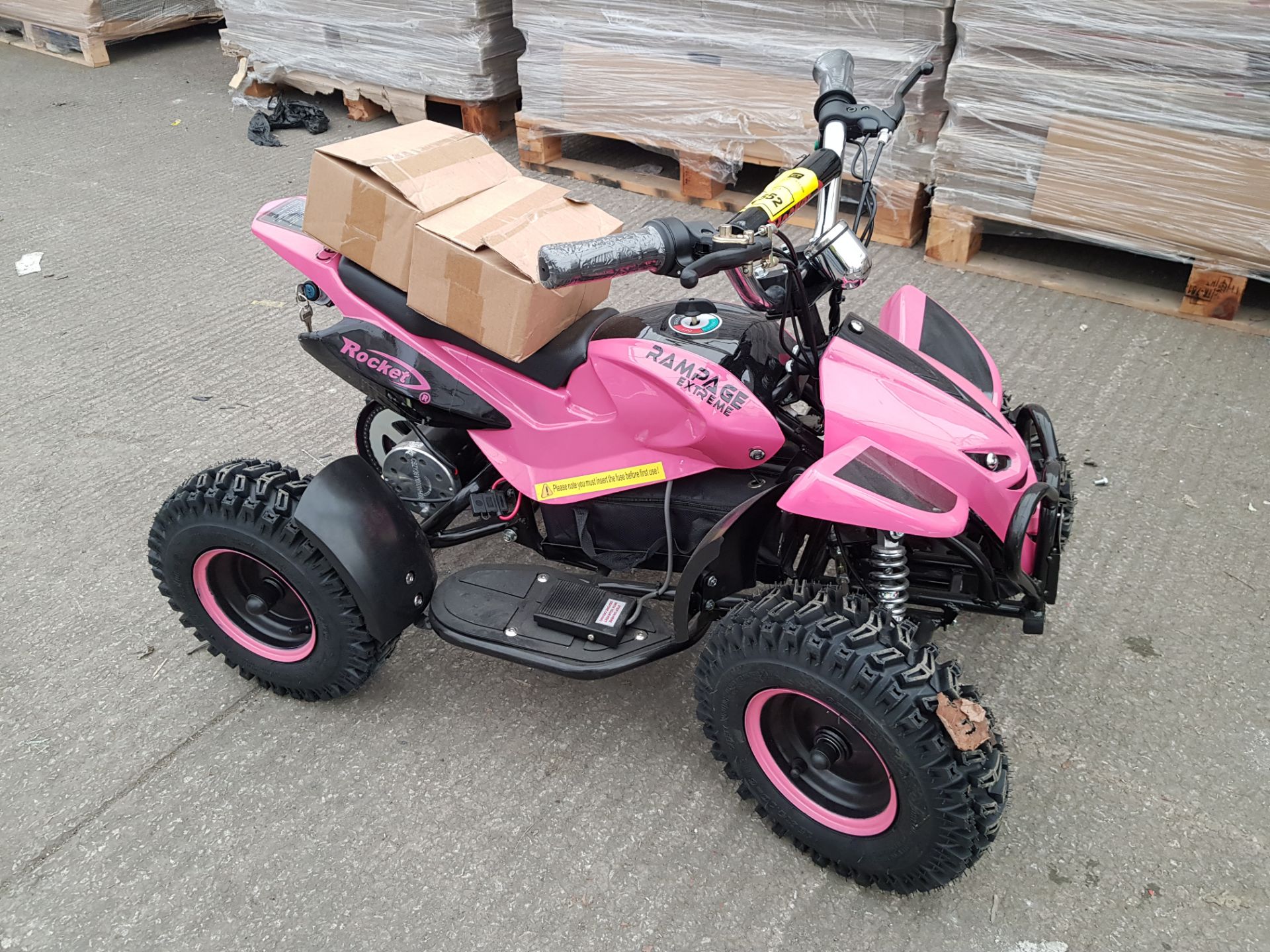1 X ALREADY BUILT RAMPAGE EXTREME ELECTRIC QUAD BIKE - IN PINK - NOT IN BOX - FULLY BUILT ( PLEASE