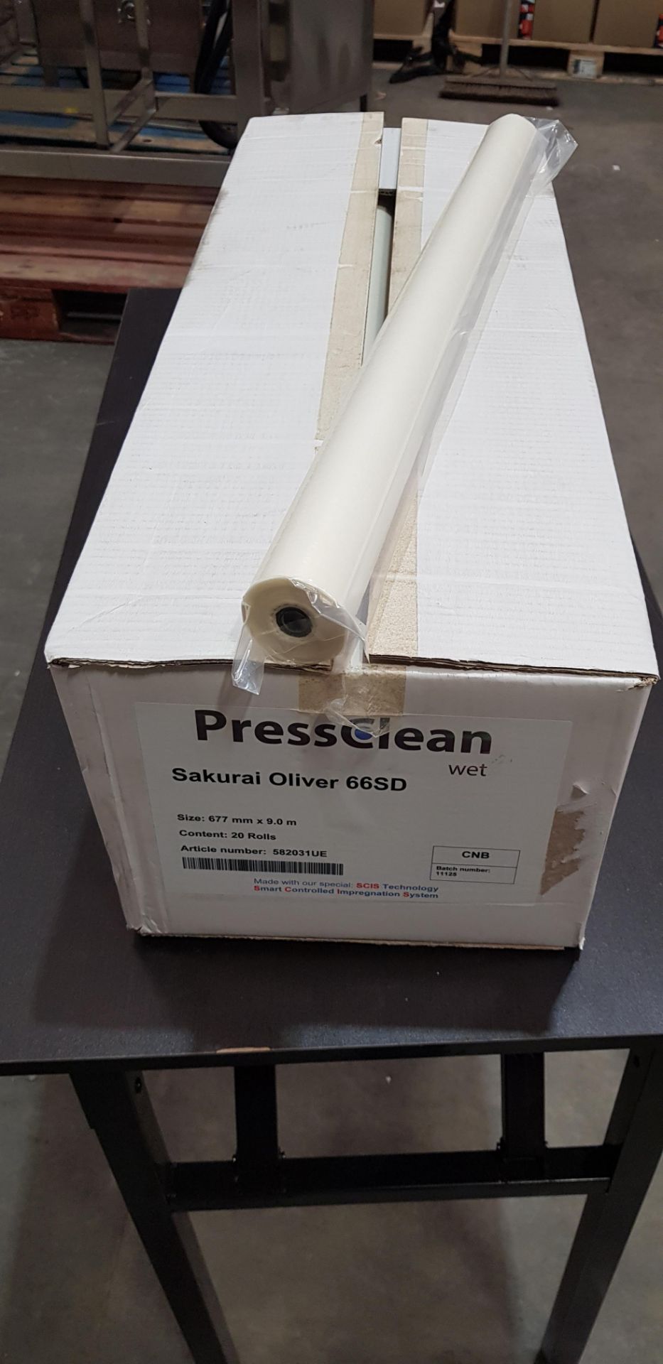 20 X BRAND NEW BOXED PRESSCLEAN SAKURAI OLIVER 66SD BND IN 1 BOX - SIZE 677MM X 9M