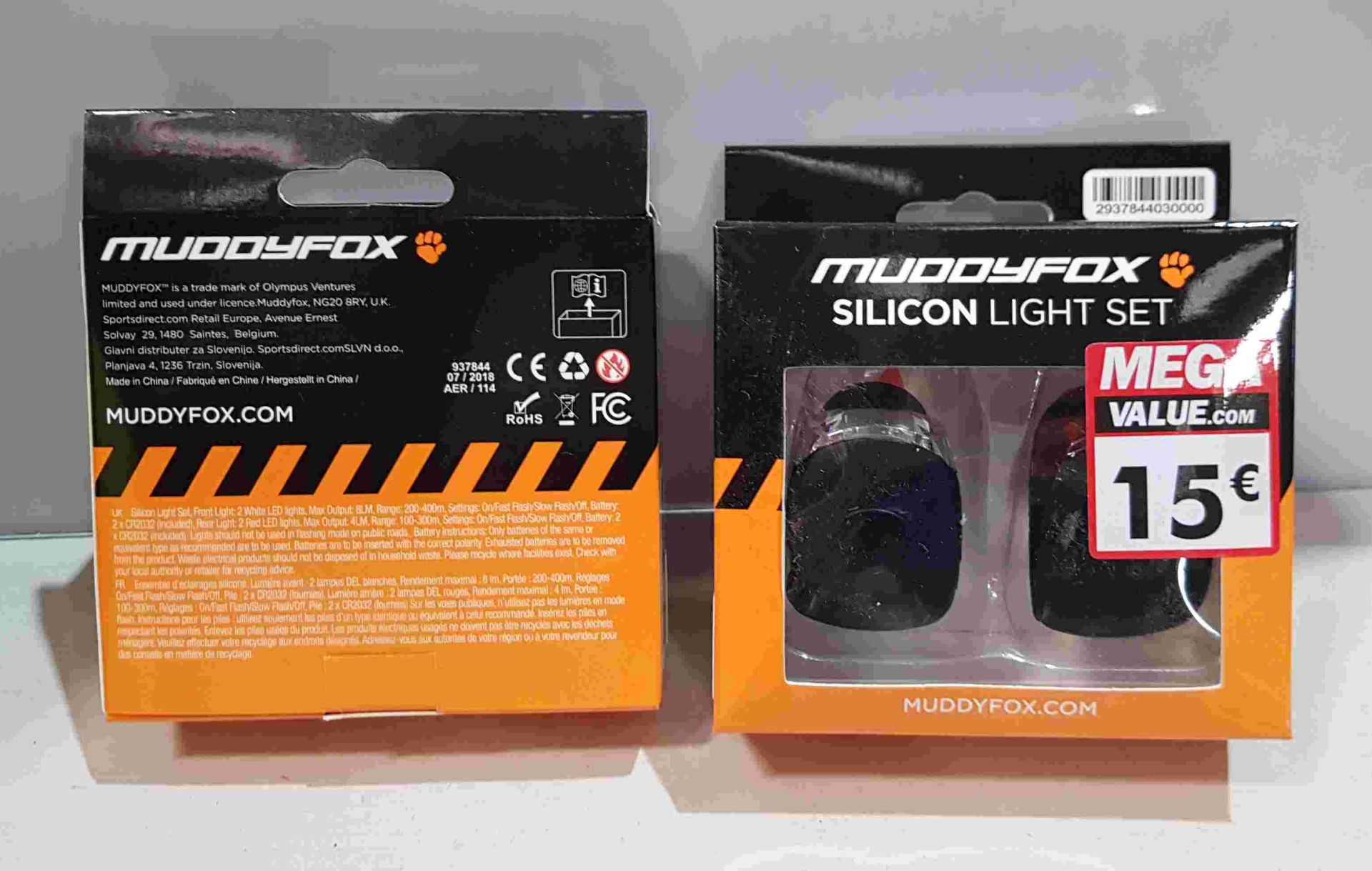 50 X BOXED MUDDYFOX SILICON LIGHT SET