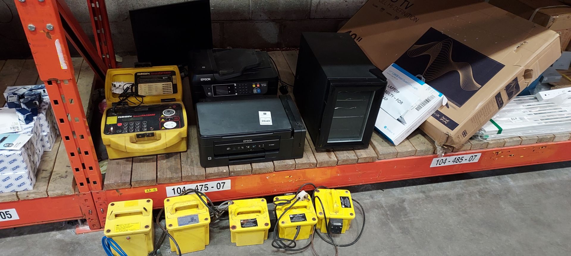 12 X MIXED LOT TO INCLUDE 2X EPSON PRINTERS 1 X40 INCH LED TV WITH SCRATCH, 1X FAULTY QUAD CORE