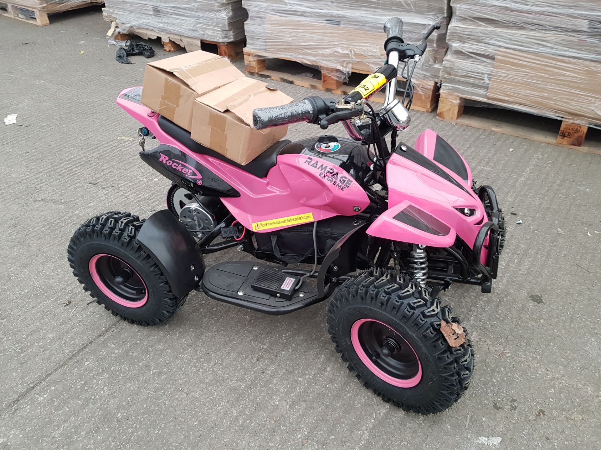 1 X RAMPAGE EXTREME ELECTRIC QUAD BIKE - IN PINK - IN 1 SEALED BOX (PLEASE NOTE THIS STOCK IS PRE