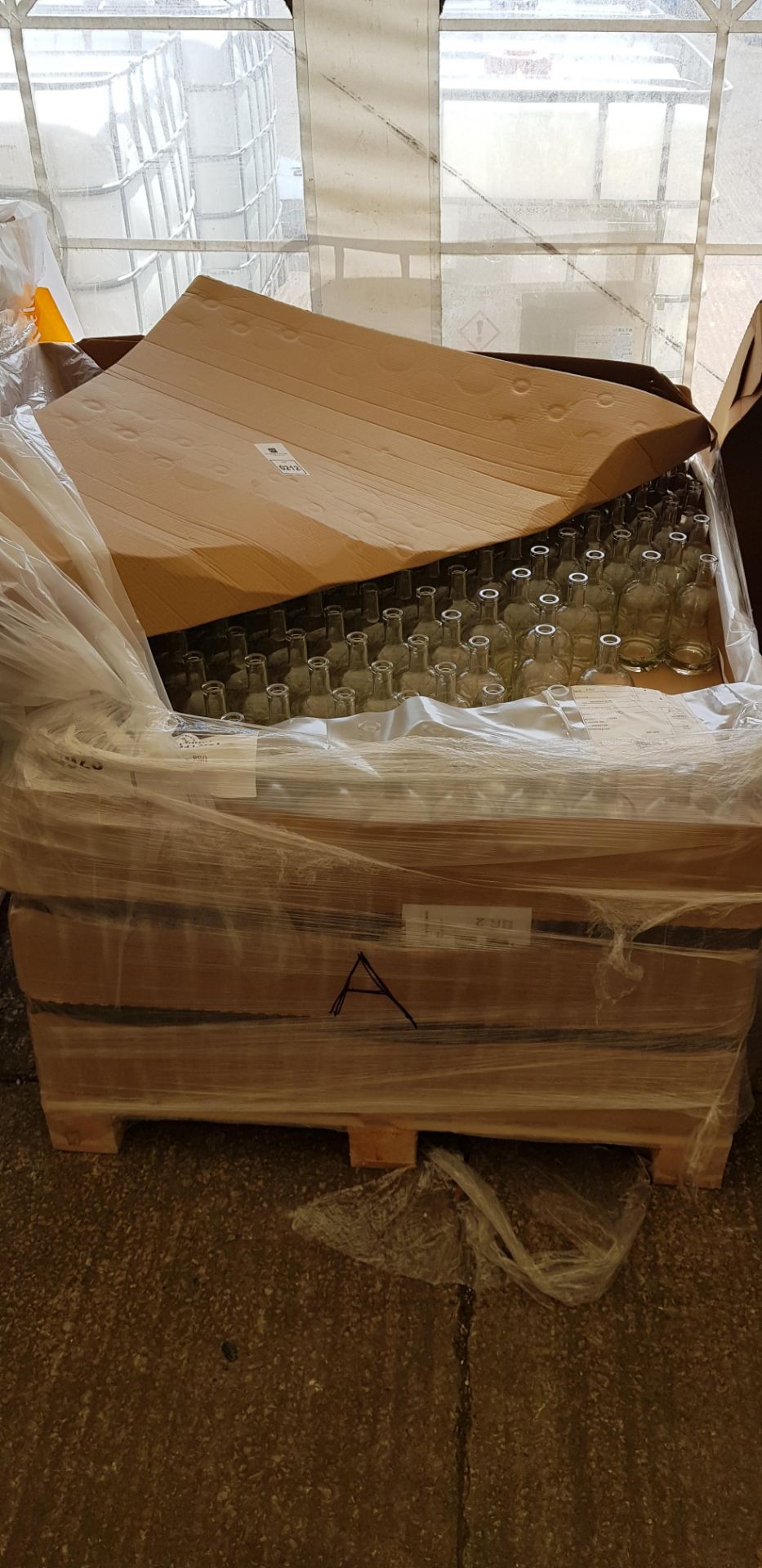 400 X BRAND NEW NOCTURNE 500ML CORK MOUTH GLASS BOTTLES (HEIGHT 20CM) ON 1 PALLET - Image 2 of 2