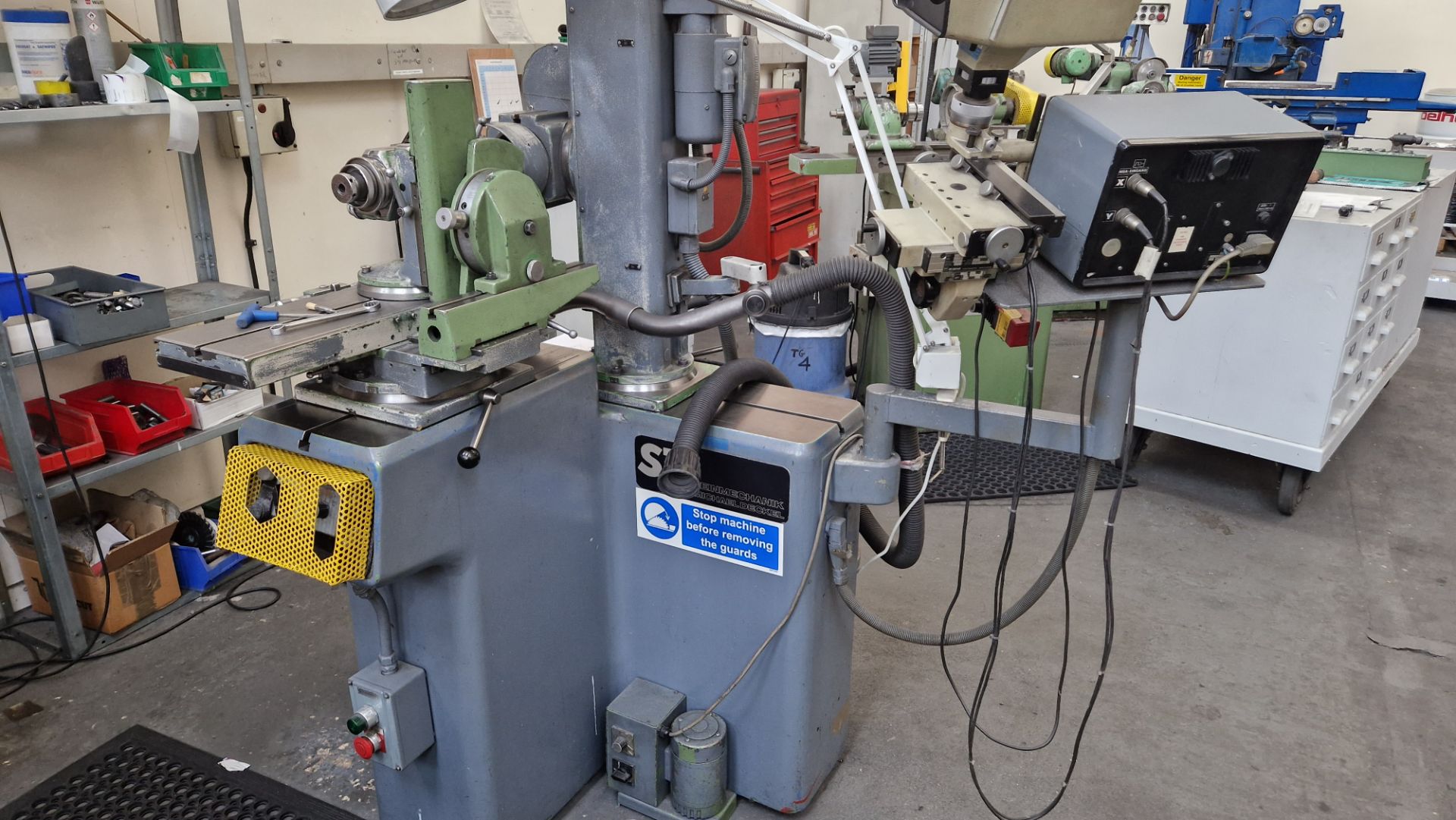 FEINMECHANIK MICHAEL DECKEL S11 MILLING MACHINE WITH RSF ELECTRONIK Z-502 CONTROL