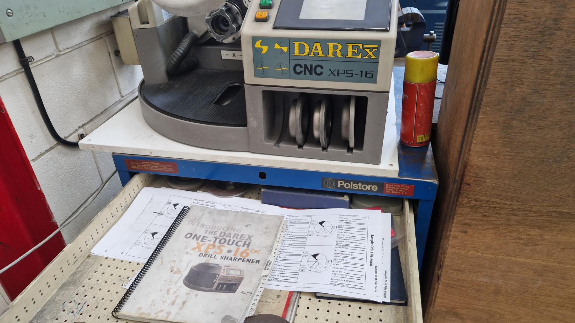 DAREX CNC XPS-16 DRILL SHARPENER WITH MANUALS AND ASSOCAITED SPARES IN POLSTORE TOOL CHEST - Image 2 of 5