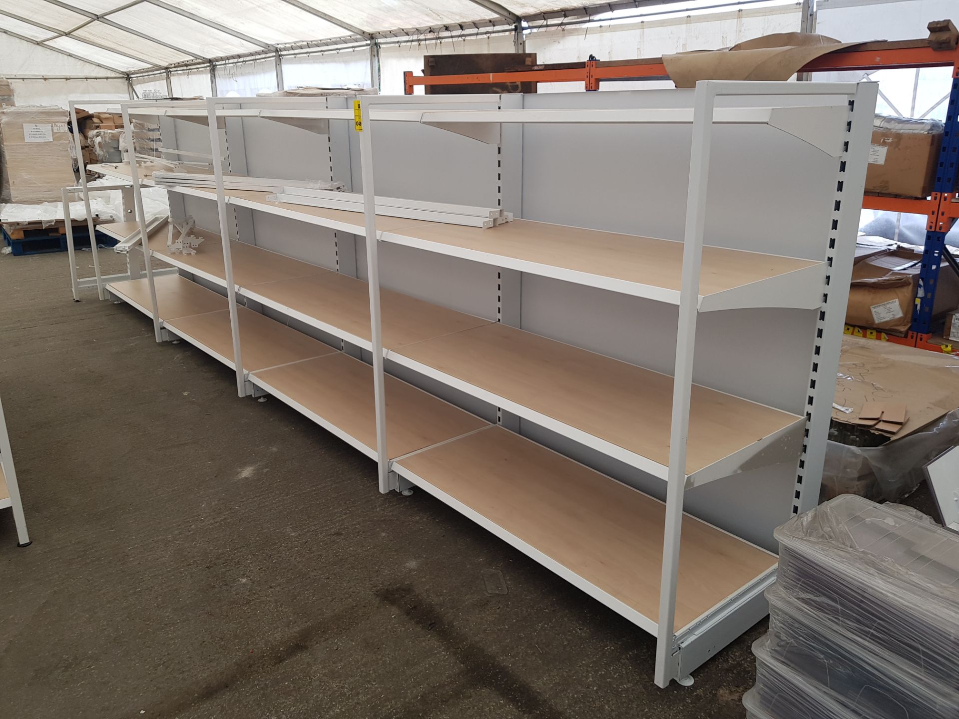 1 X 4 SECTION 4 TIER SHELVING UNIT (1.5m H x 5.35m W x 0.74m D) (5 UPRIGHT COLUMNS & 16 SHELVES WITH
