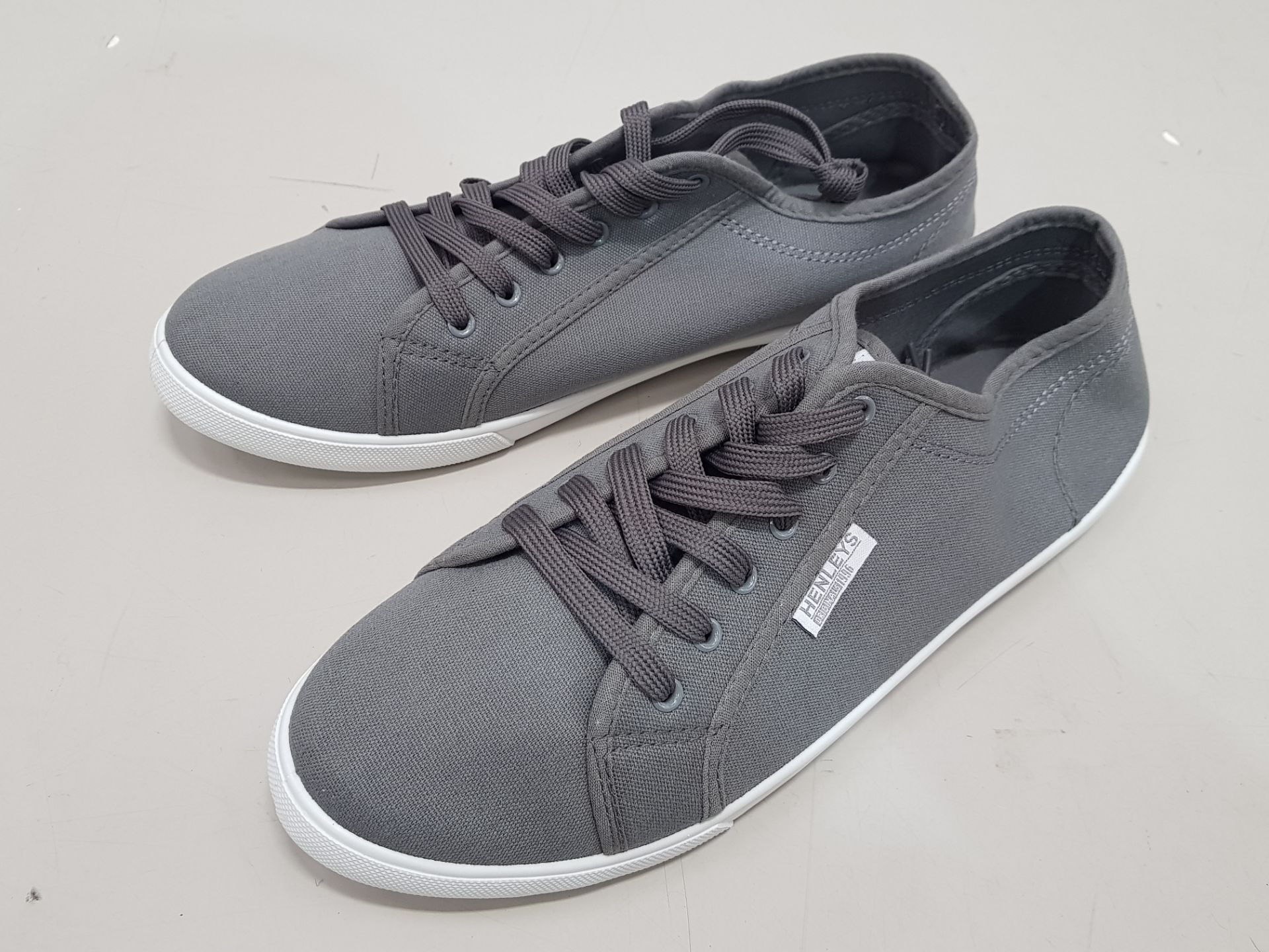 10 X BRAND NEW HENLEYS ORIGINAL CANVAS TRAINERS IN CHARCOAL GREY - ALL IN SIZE UK 10 - RRP £ 24.99 -