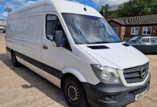 WHITE MERCEDES BENZ SPRINTER 313 CDI (DIESEL), REG NO: KR64 RBO, ENGINE SIZE: 2143CC, 1ST REGISTERED