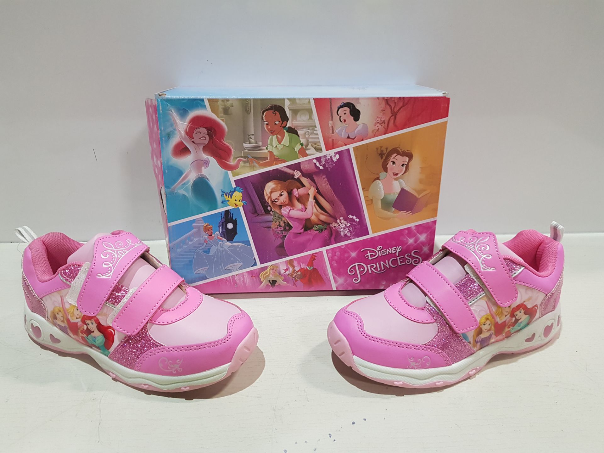 10 X BRAND NEW DISNEY PRINCESS INFANT TRAINERS IN SIZES C4, C7, UK1 (PLEASE NOTE SOME BOXES SLIGHTLY