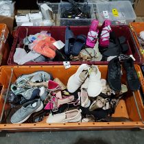 50 X MIXED SHOE LOT CONTAINING SKETCHERS TRAINERS - I SAW IT FIRST HIGH HEELS - KRUSH SLIDERS -