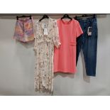 10 PIECE MIXED BRAND NEW RIANI CLOTHING LOT CONTAINING PANTS, JEANS, DRESS AND SKIRTS IN MIXED