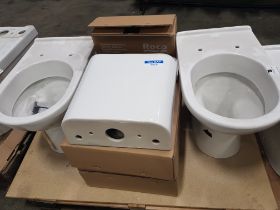 5 PIECE MIXED LOT CONTAINING 2 X BRAND NEW VILLEROY AND BOCH BACK TO WALL NOVO TOILET PAN (