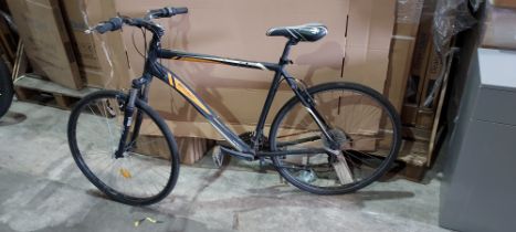 1X EASY MOTION RENEGADE ROAD BIKE, SIZE 54CM, GEARS 21, FRONT FORK SUSPENSION