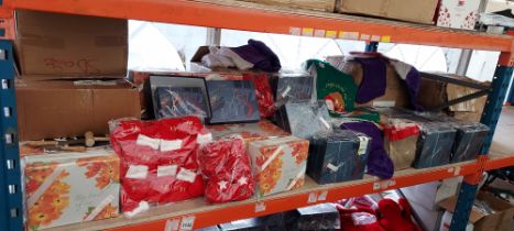 APPROX 200+ PIECE MIXED LOT CONTAINING - GIFT BOXES IN VARIOUSN STLE AND SIZES - VARIOUS LARGE