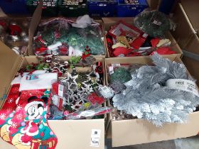 200+ PIECE CHRISTMAS LOT CONTAINING 6FT FROSTED GARLANDS , DELUXE SANTA LETTER PACKS , MICKEY