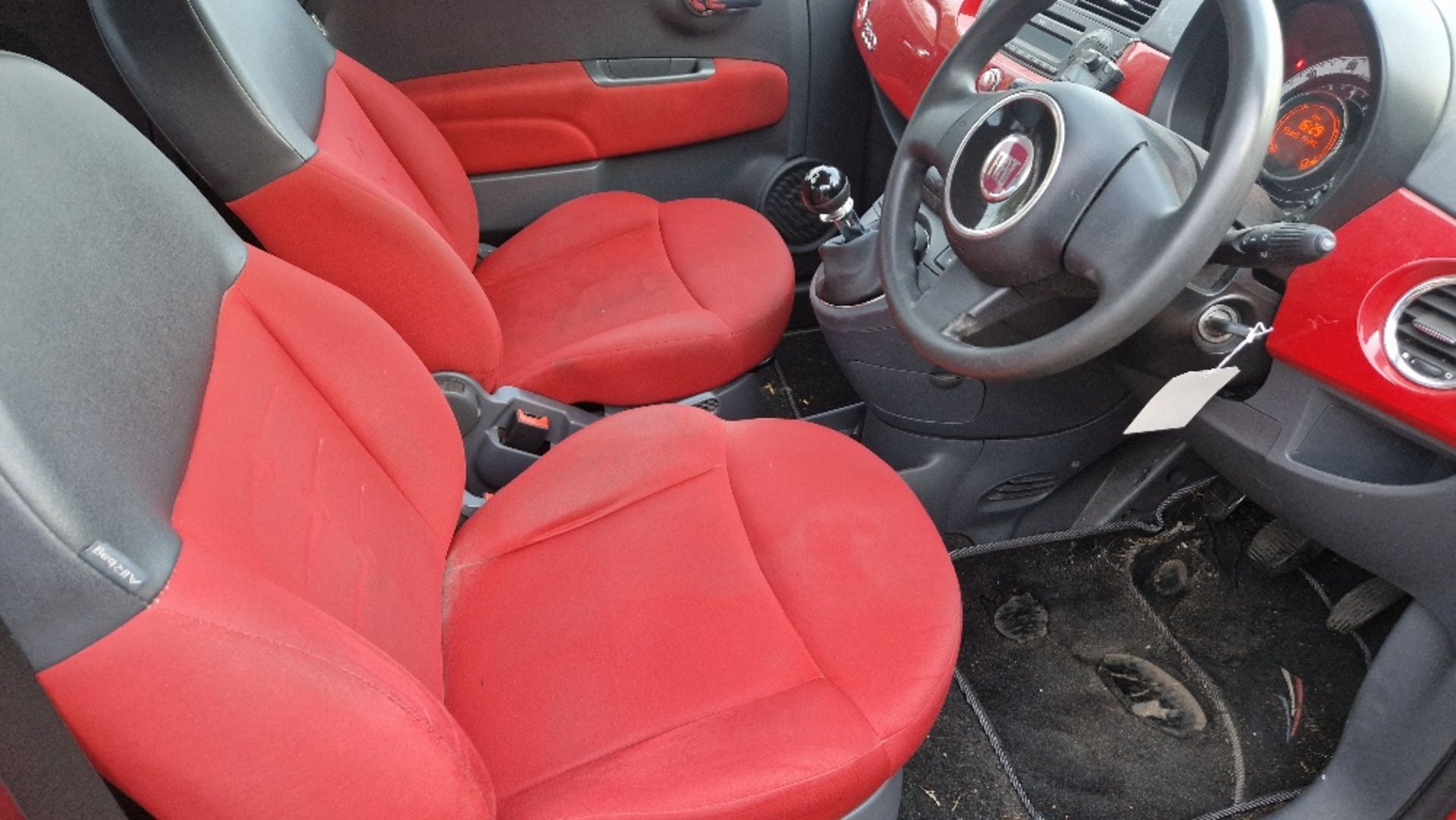 RED FIAT 500 POP 1242CC PETROL 3 DOOR HATCHBACK FIRST REGISTERED 19/6/2009 REG: DE09XCB MILEAGE:88, - Image 9 of 10