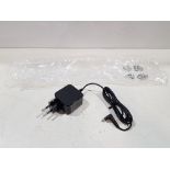 72 X BRAND NEW 2 PIN - 12V - 3A -TABLET CHARGERS IN 1 BAG RRP £ 720.00