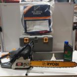 12 PIECE CONTAINING 1 RYOBI 40CC CHAINSAW 18IN BY 46CM COMES WITH CHAINSAW CHAIN OIL , RYOBI BOX ,