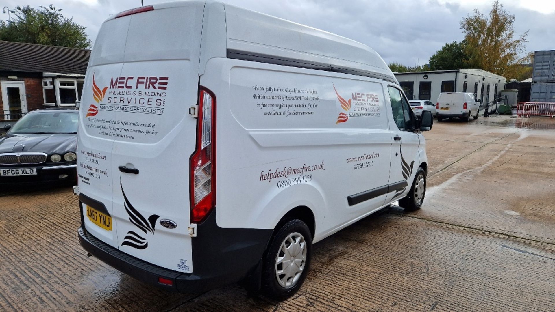 WHITE FORD TRANSIT CUSTOM 340 TREND DIESEL PANEL VAN 1995CC FIRST REGISTERED 15/09/2017 REG: LN67YNJ - Image 2 of 8