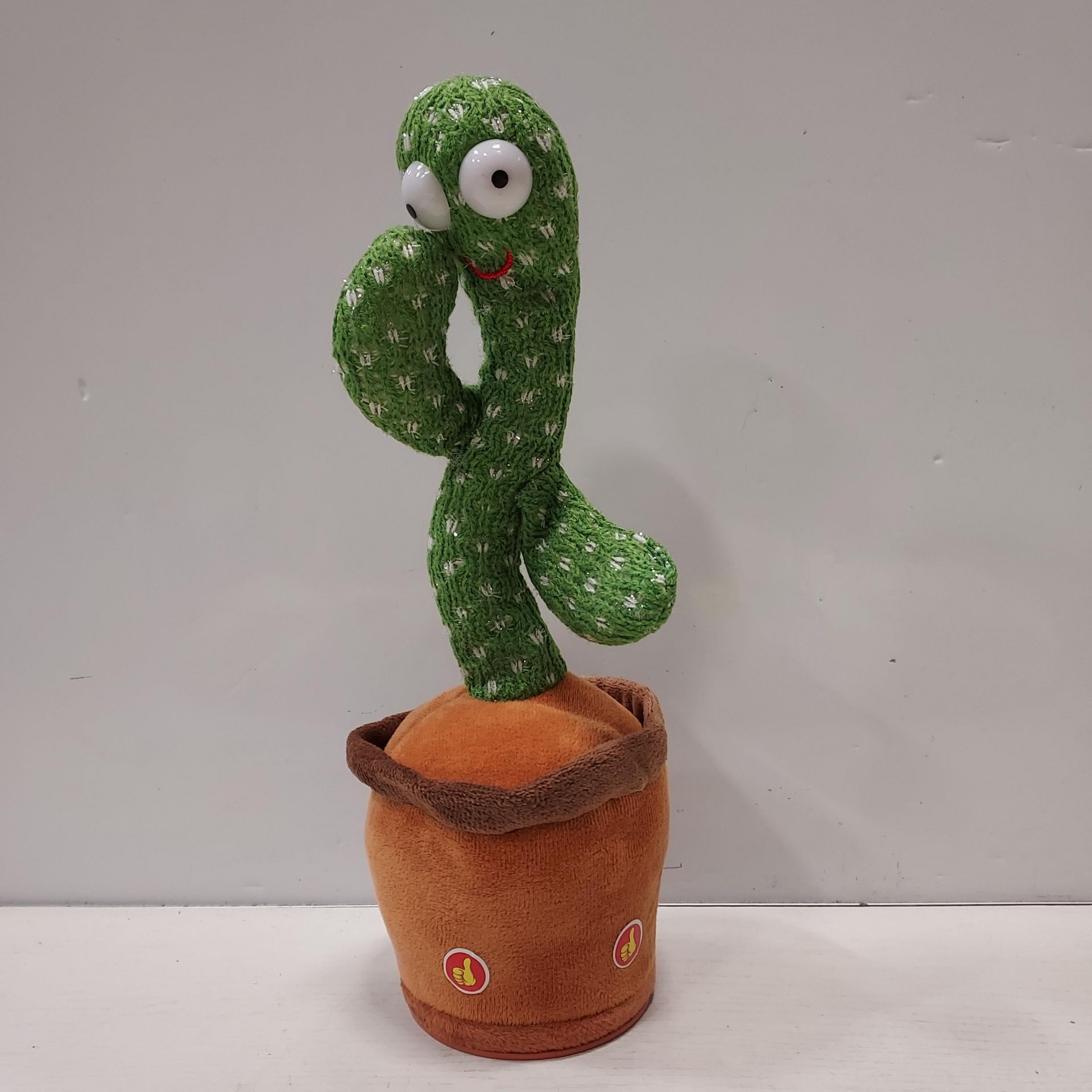 50 X BRAND NEW DANCING CACTUS IN ONE LARGE BOX