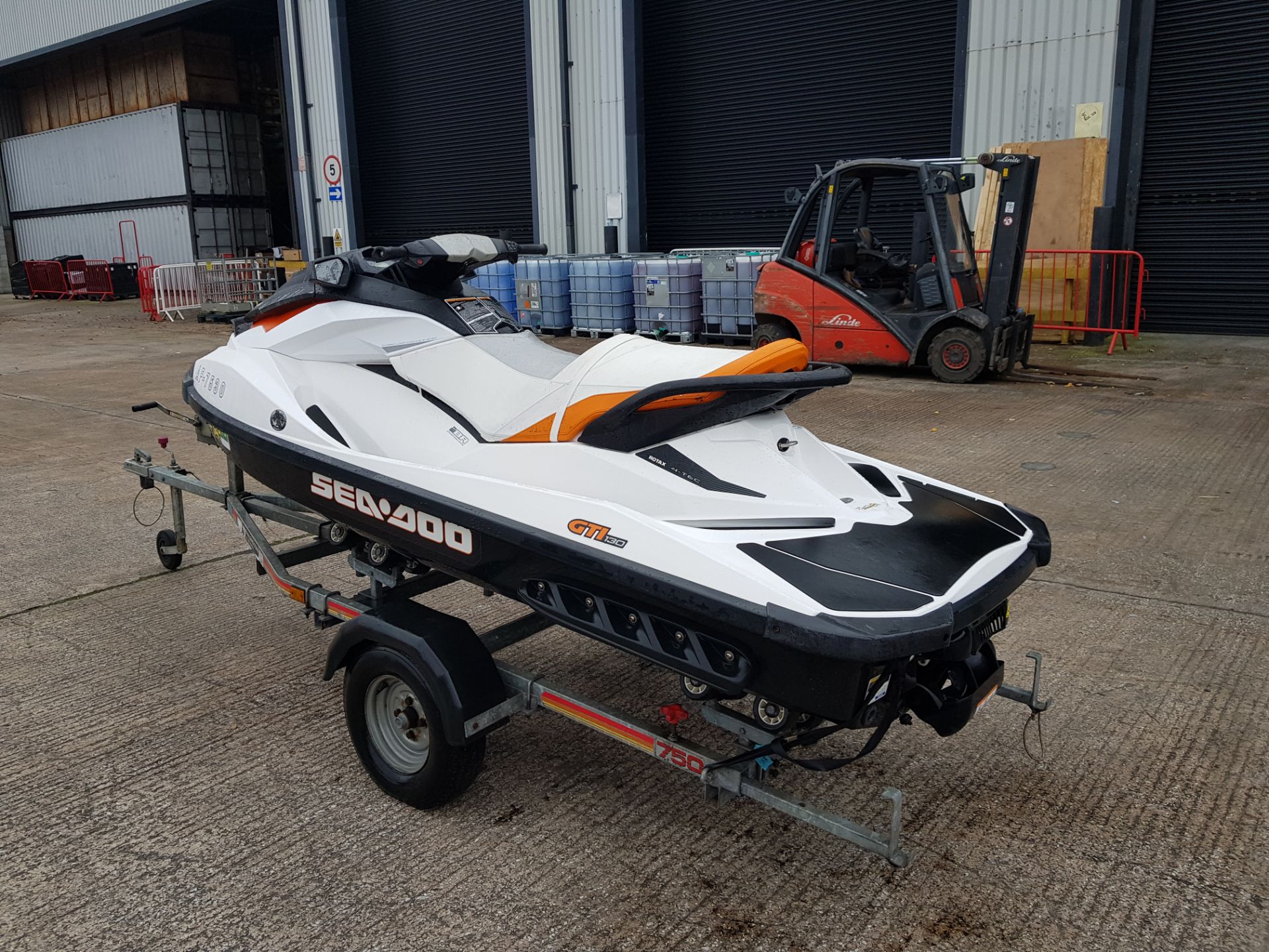SEA DOO GTI-130 IBR - INTELLIGENT BRAKE & REVERSE ROTAX 4-TEC 2 PERSONS JET SKI WITH AN SBS TOWING - Image 2 of 6