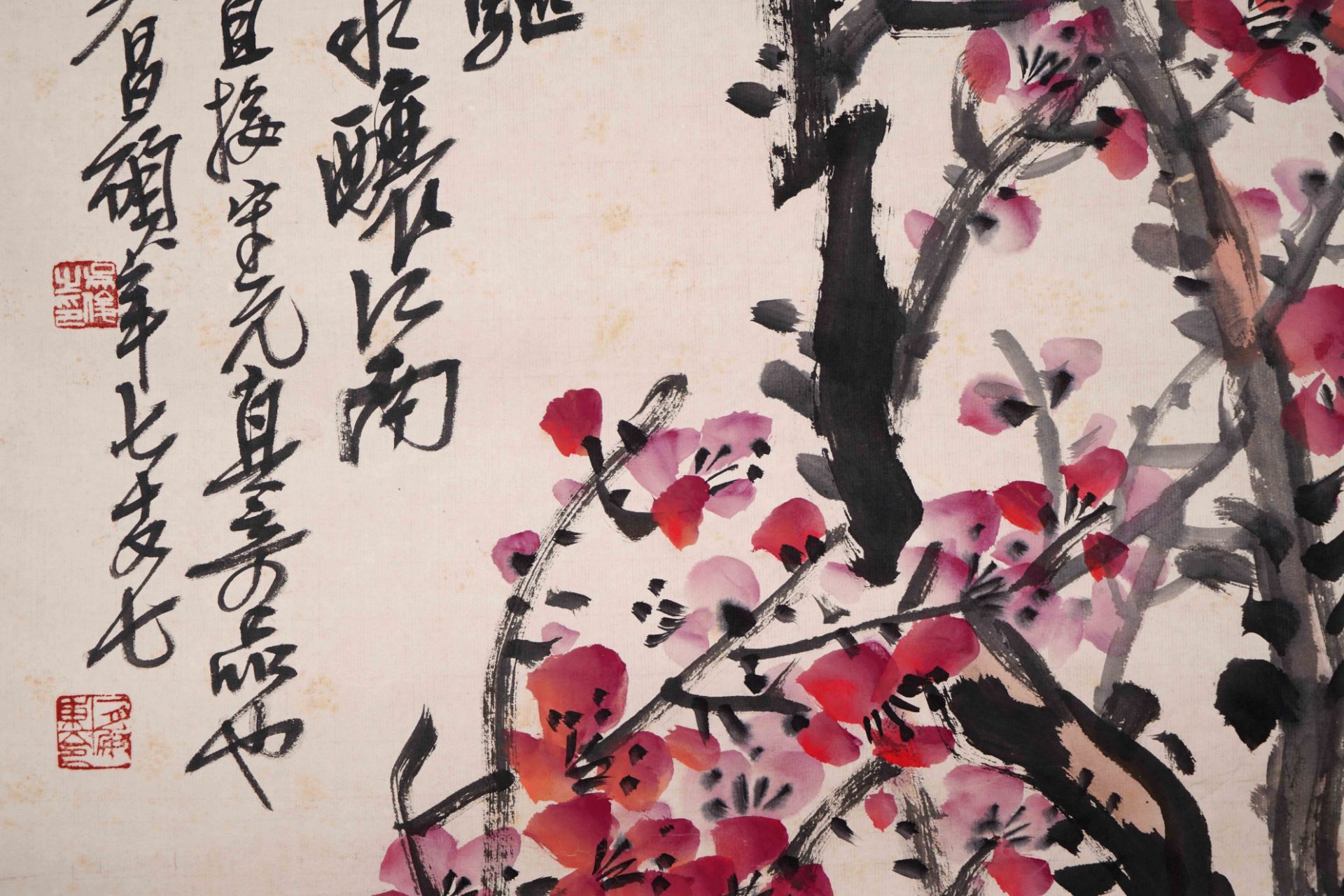A Chinese Scroll Painting Signed Wu Changshuo - Image 7 of 9