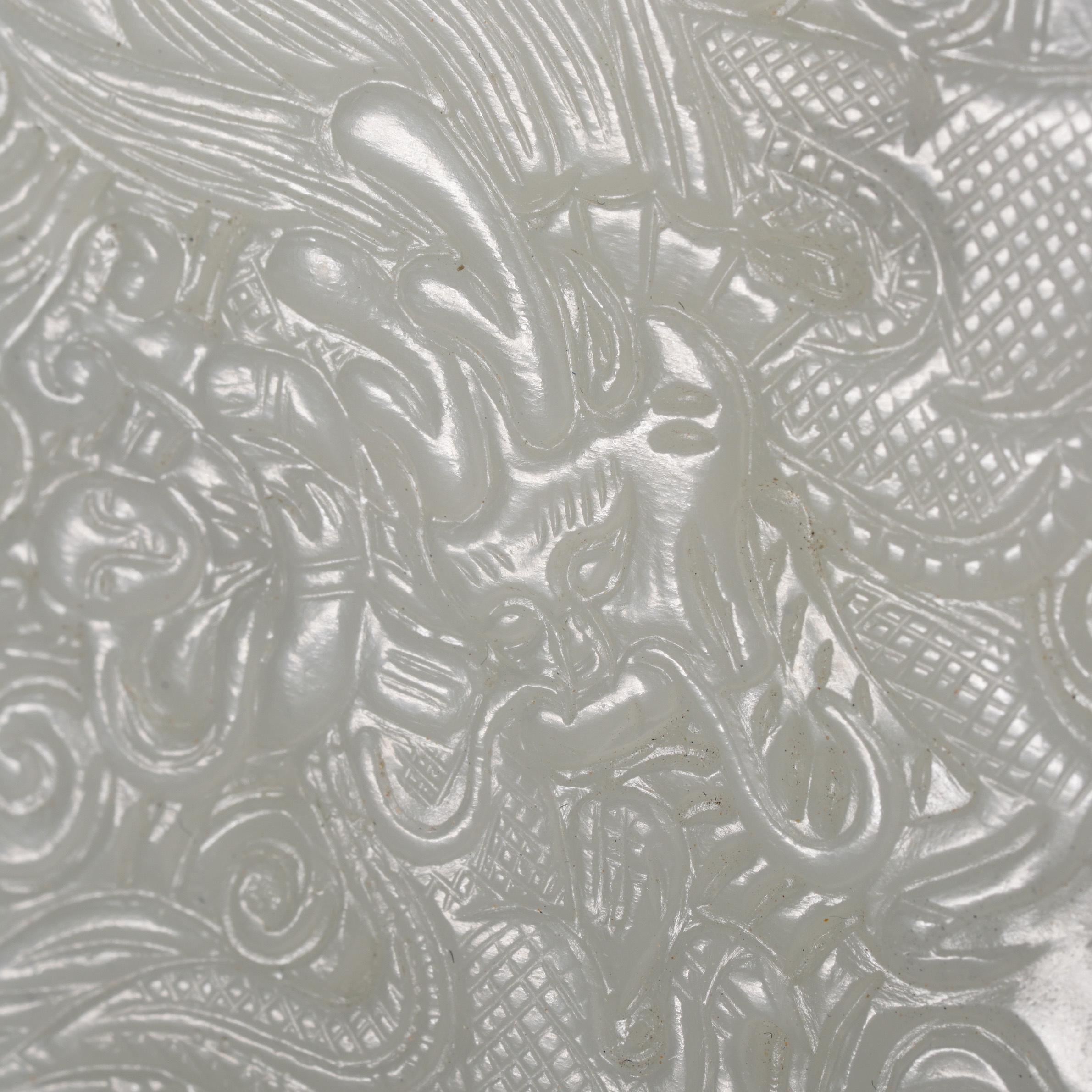 A Chinese Carved White Jade Dragon Plaque - Image 2 of 7