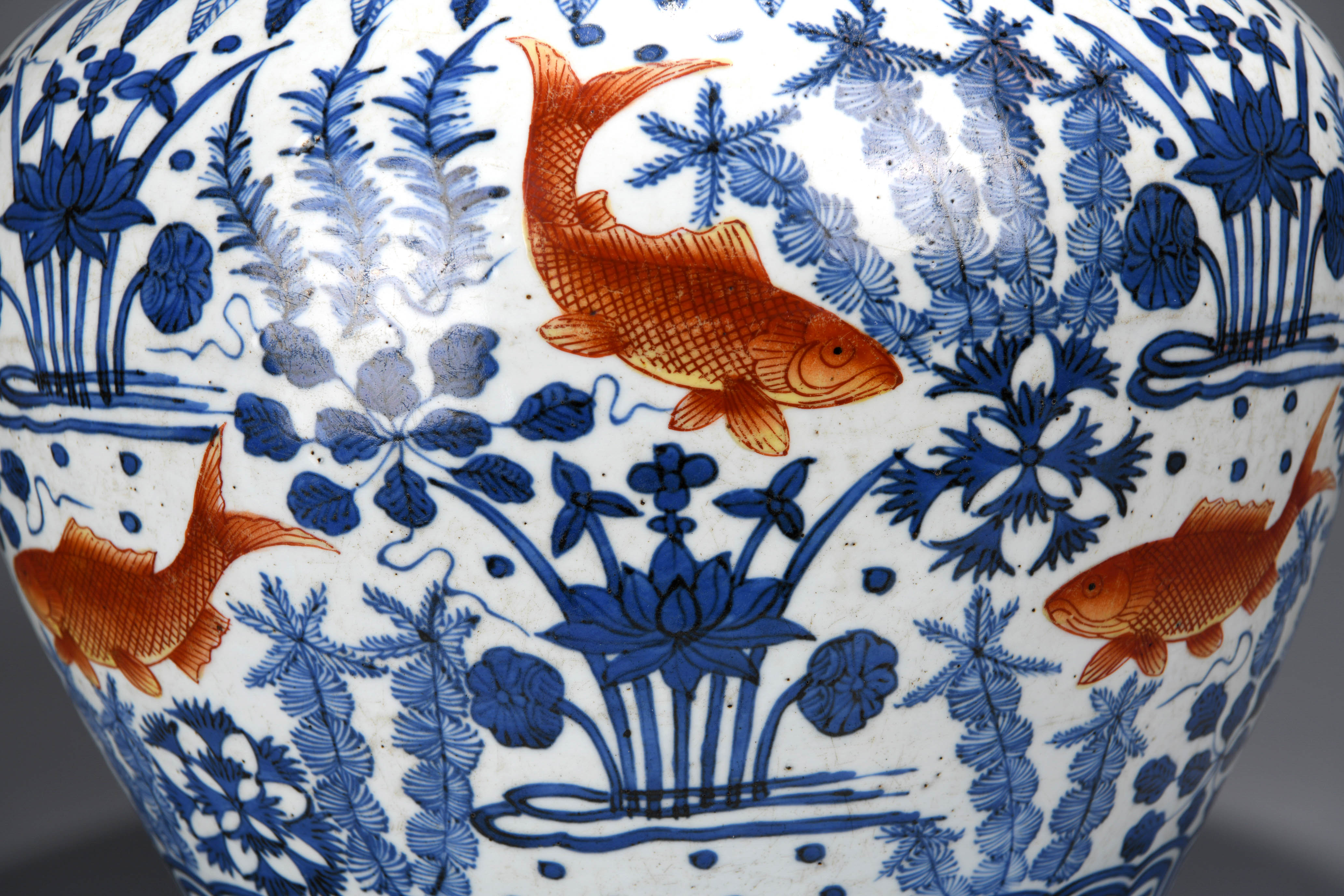 A Chinese Blue and White Lotus Pond Jar - Image 10 of 18