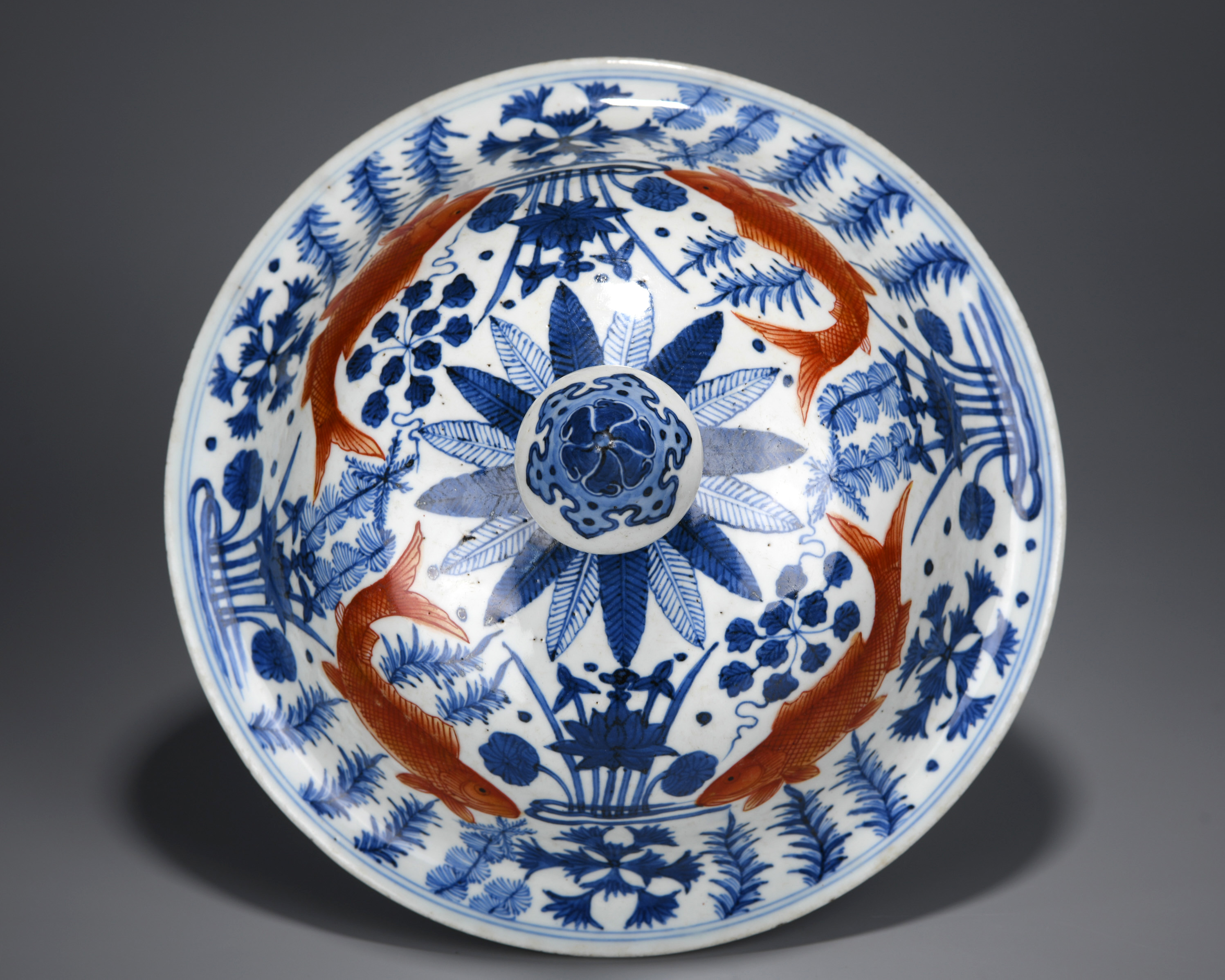 A Chinese Blue and White Lotus Pond Jar - Image 14 of 18