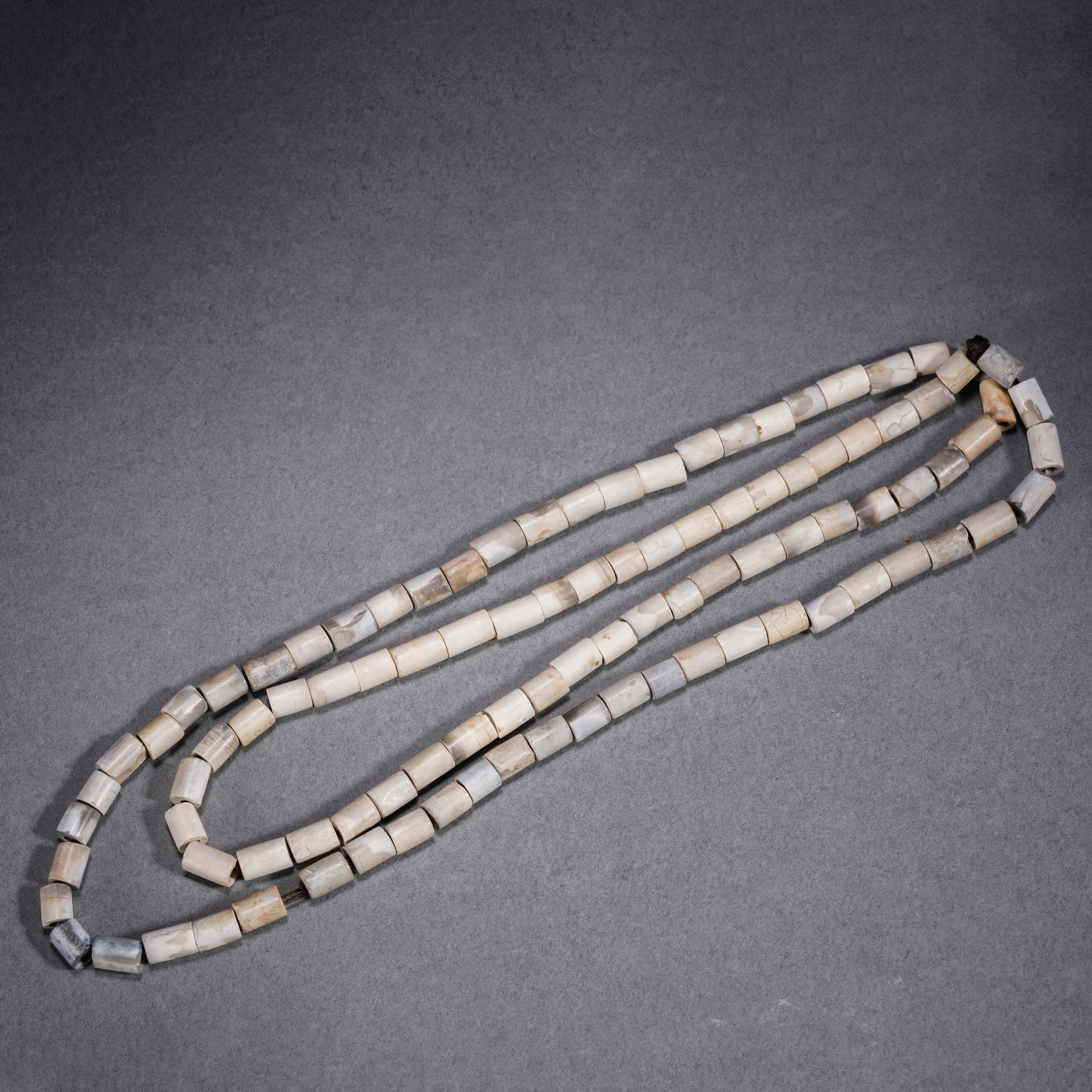 A Chinese Jade Beads Necklace