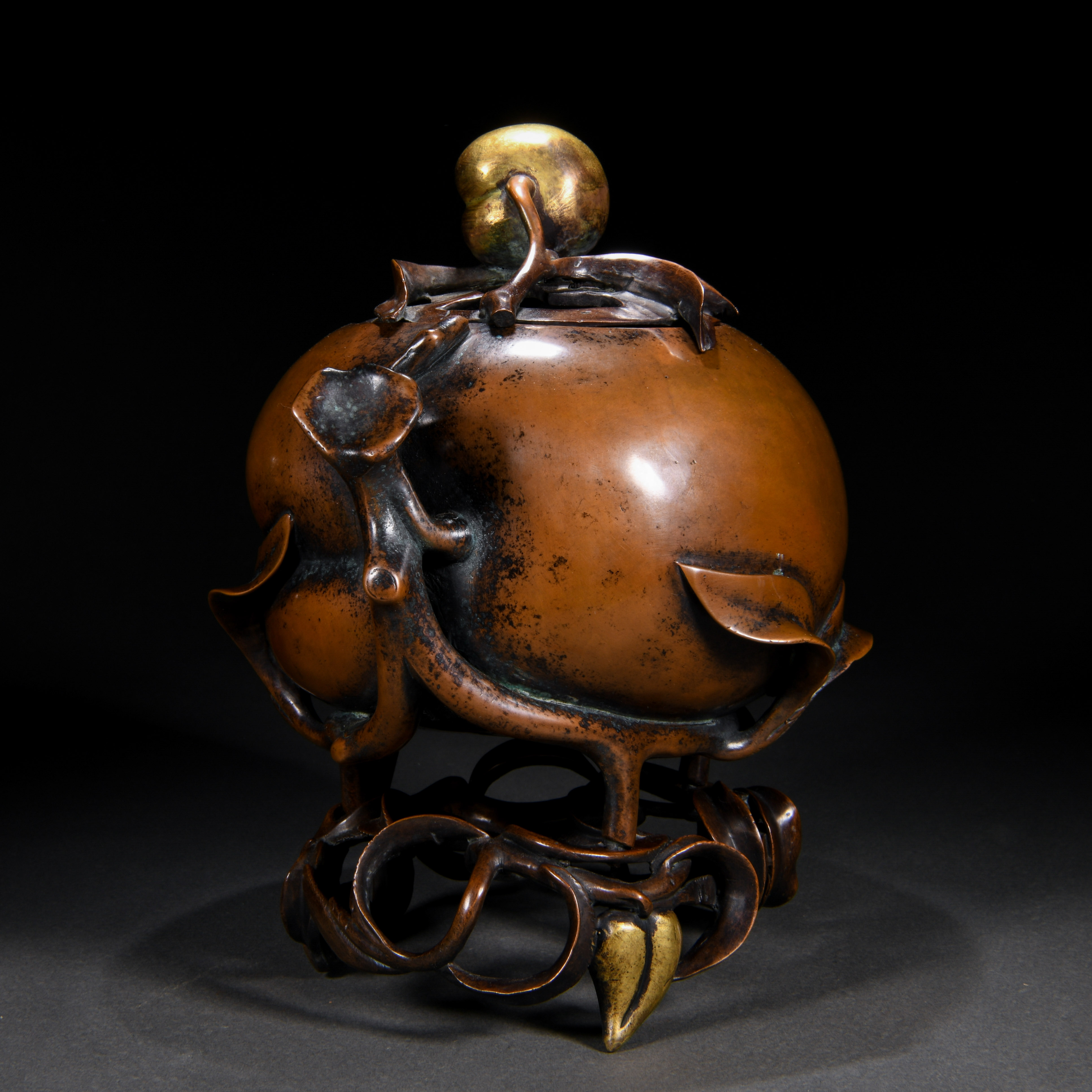 A Chinese Bronze Peach Shaped Incense Burner - Image 5 of 10