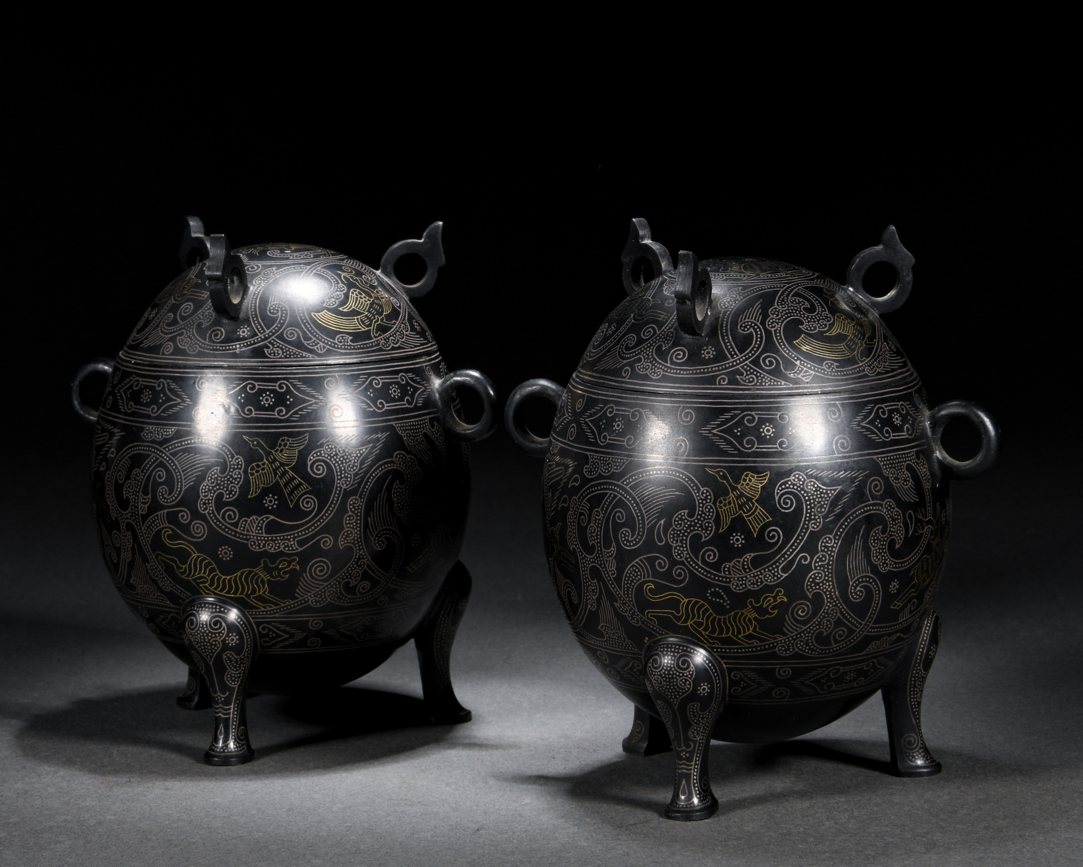 A Chinese Gold and Silver Decorated Vessels Dou - Image 2 of 9