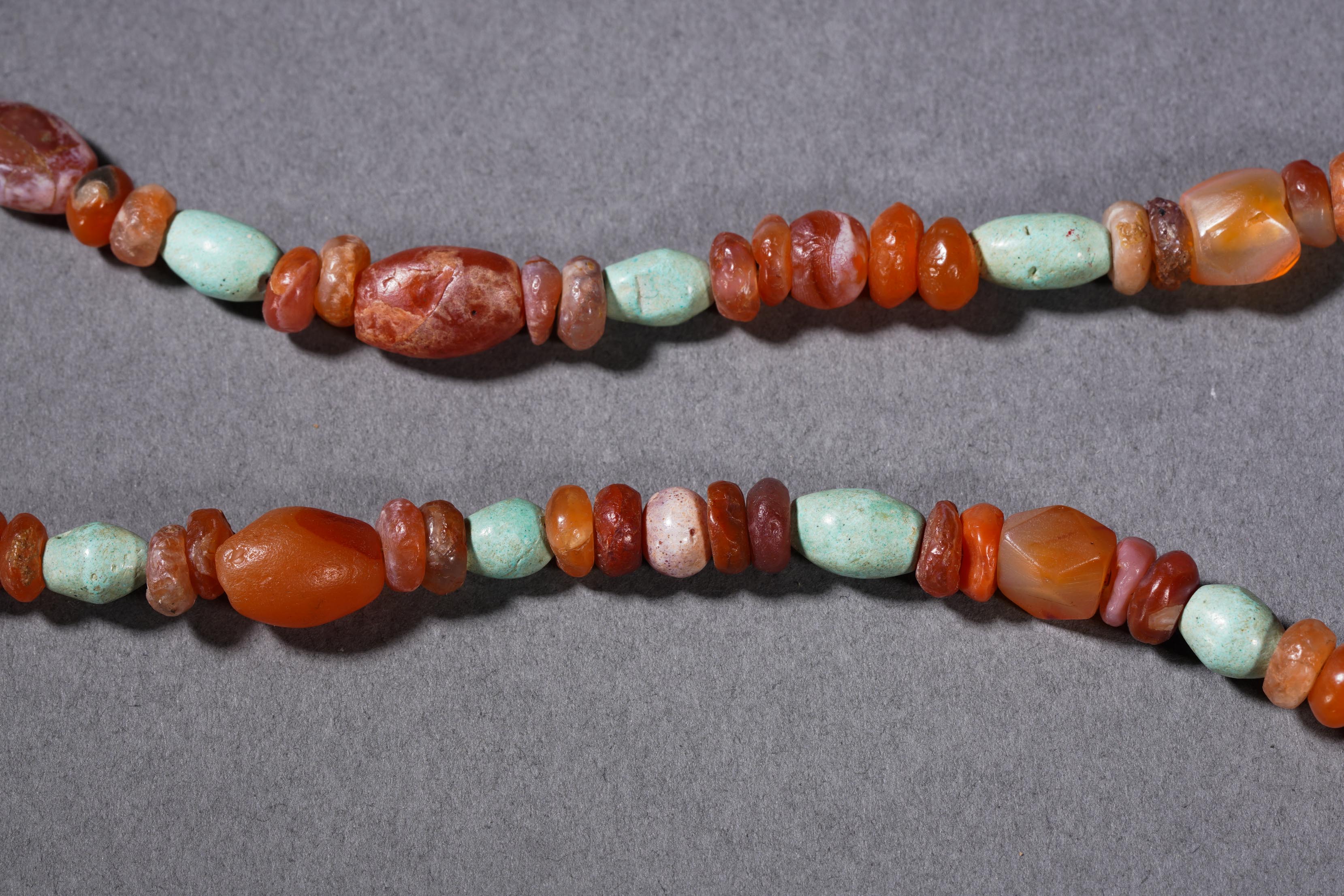 A Chinese Multi-Gems Beads Necklace - Image 3 of 6