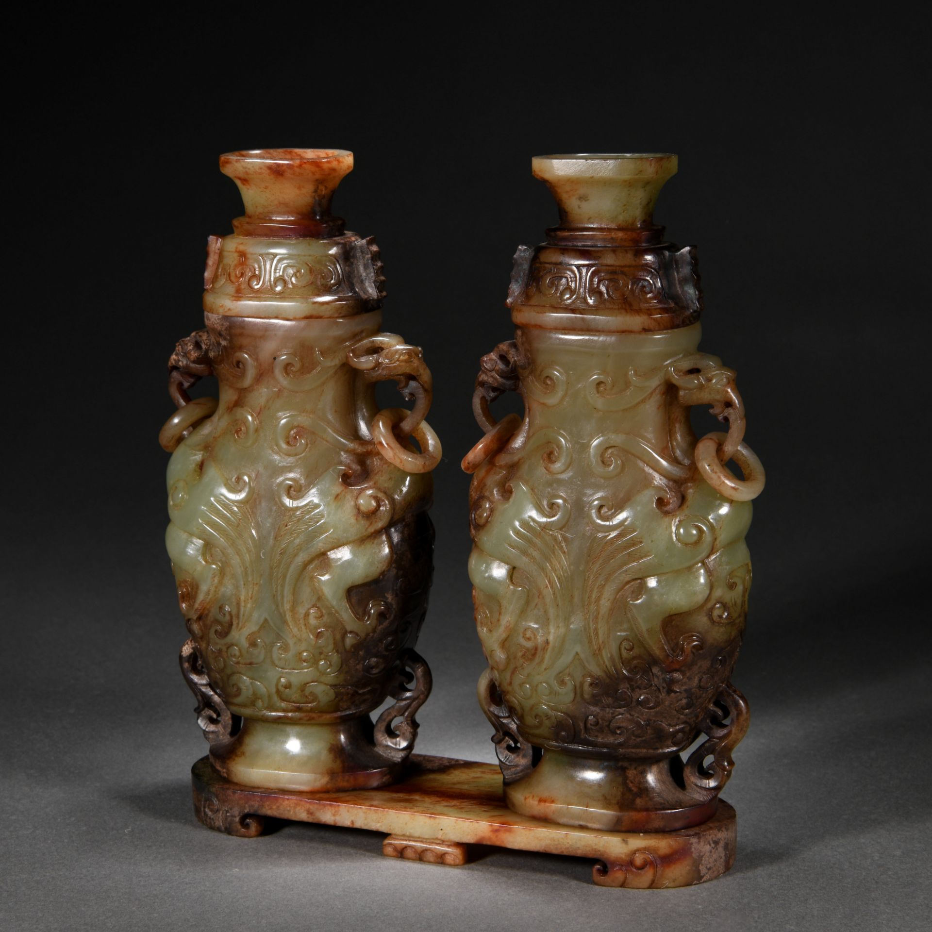 Pair Chinese Carved Jade Vessels - Bild 6 aus 9