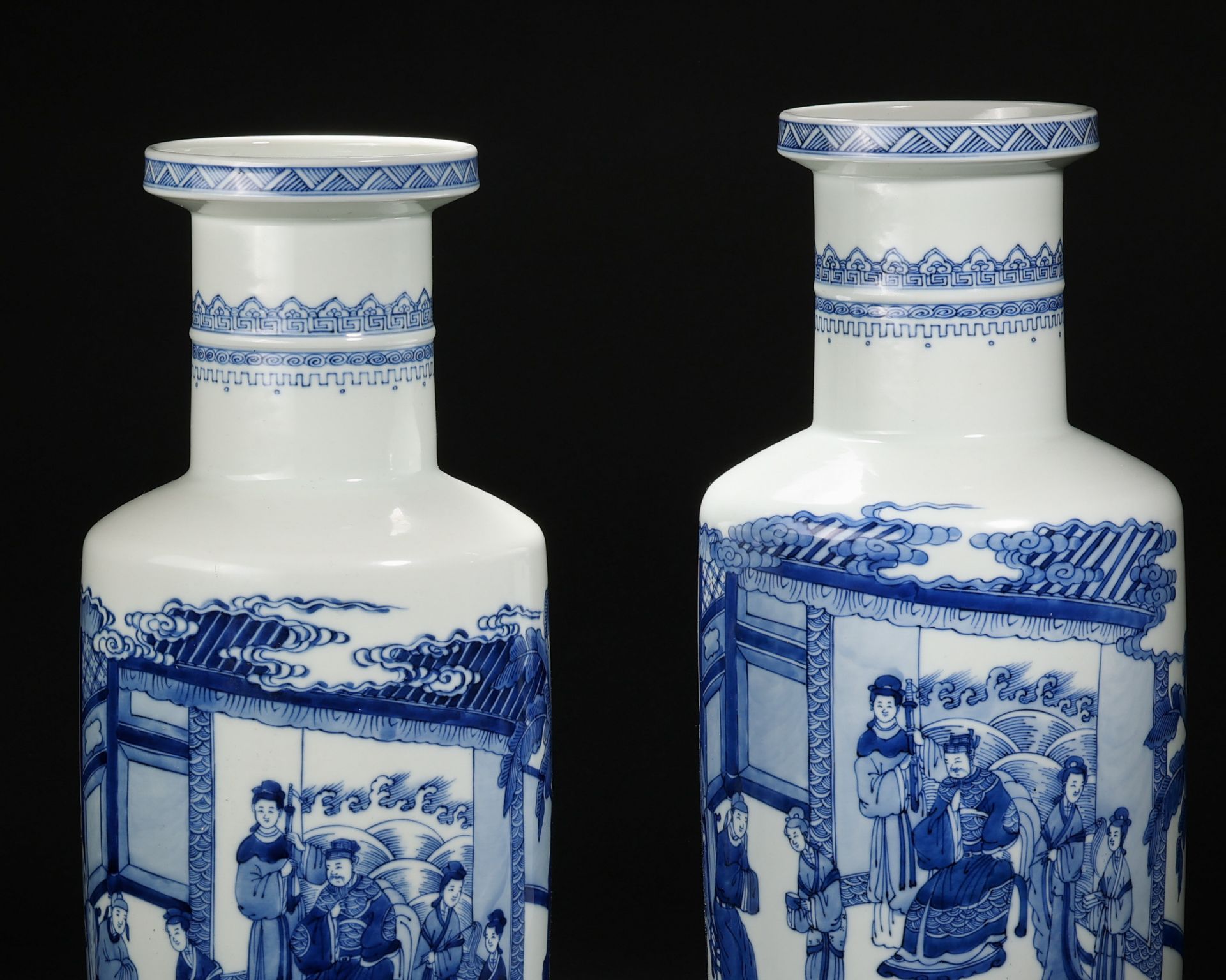 A Chinese Blue and White Figural Story Mallet Vase - Image 2 of 17