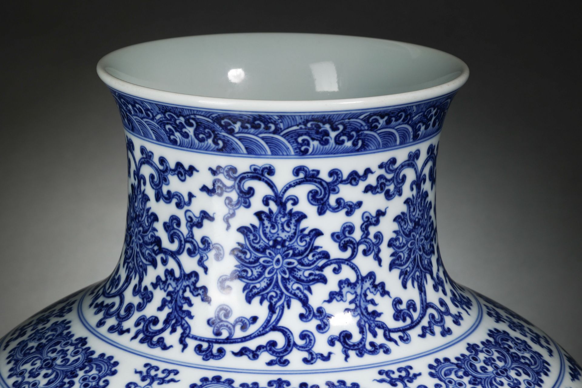 A Chinese Blue and White Lotus Scrolls Zun Vase - Image 10 of 15