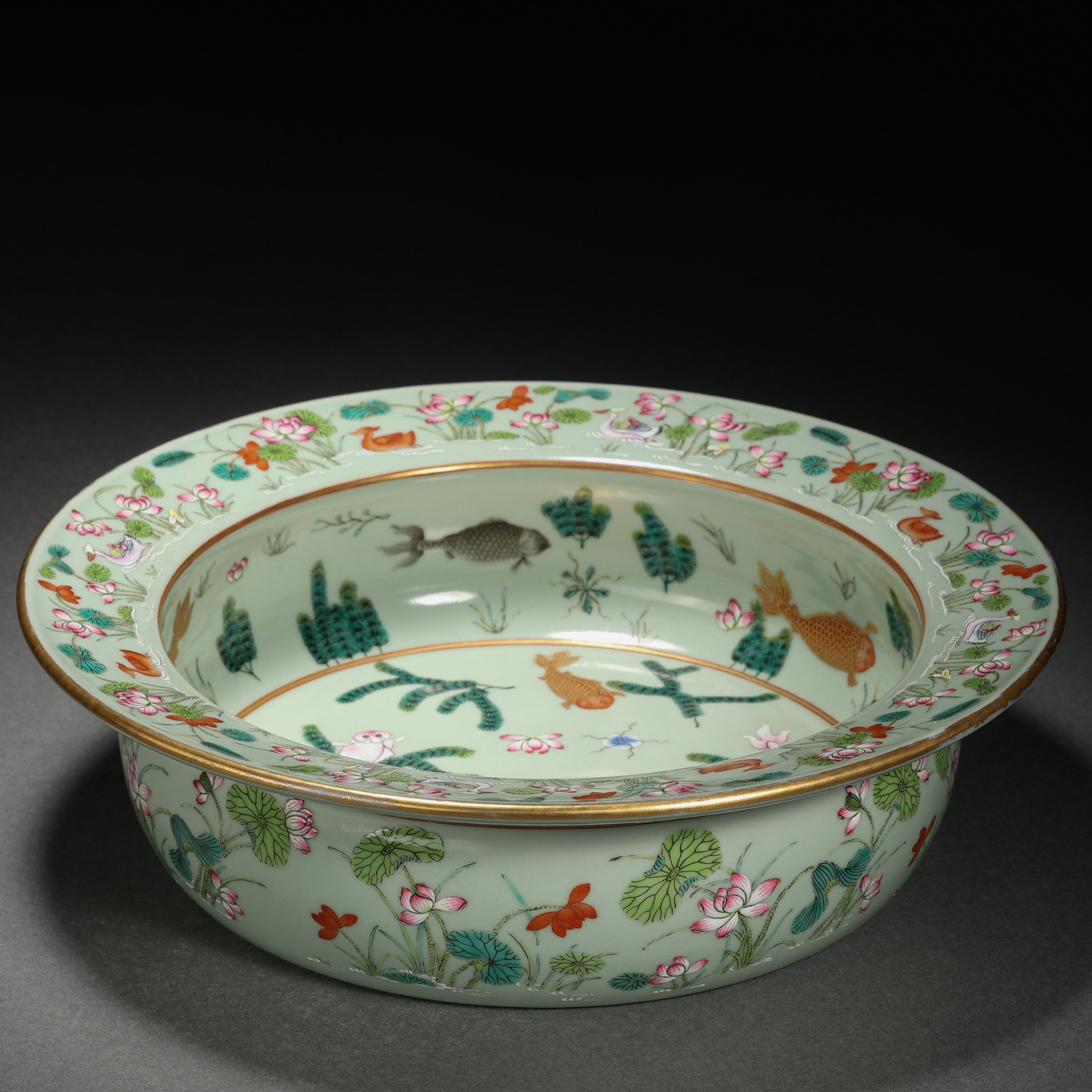 A Chinese Famille Rose Lotus Pond Basin - Image 6 of 10