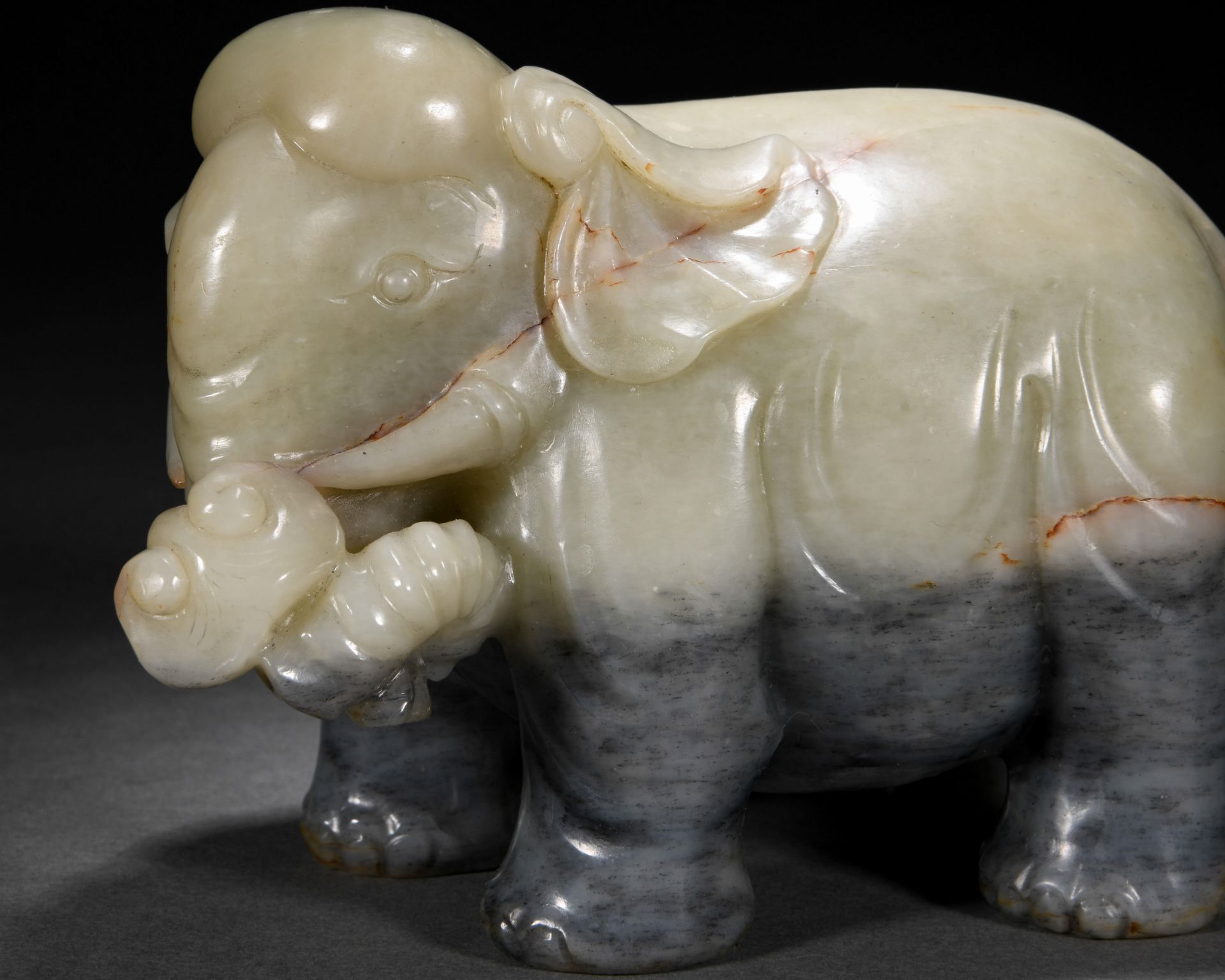 A Chinese Carved Jade Elephant - Image 2 of 8
