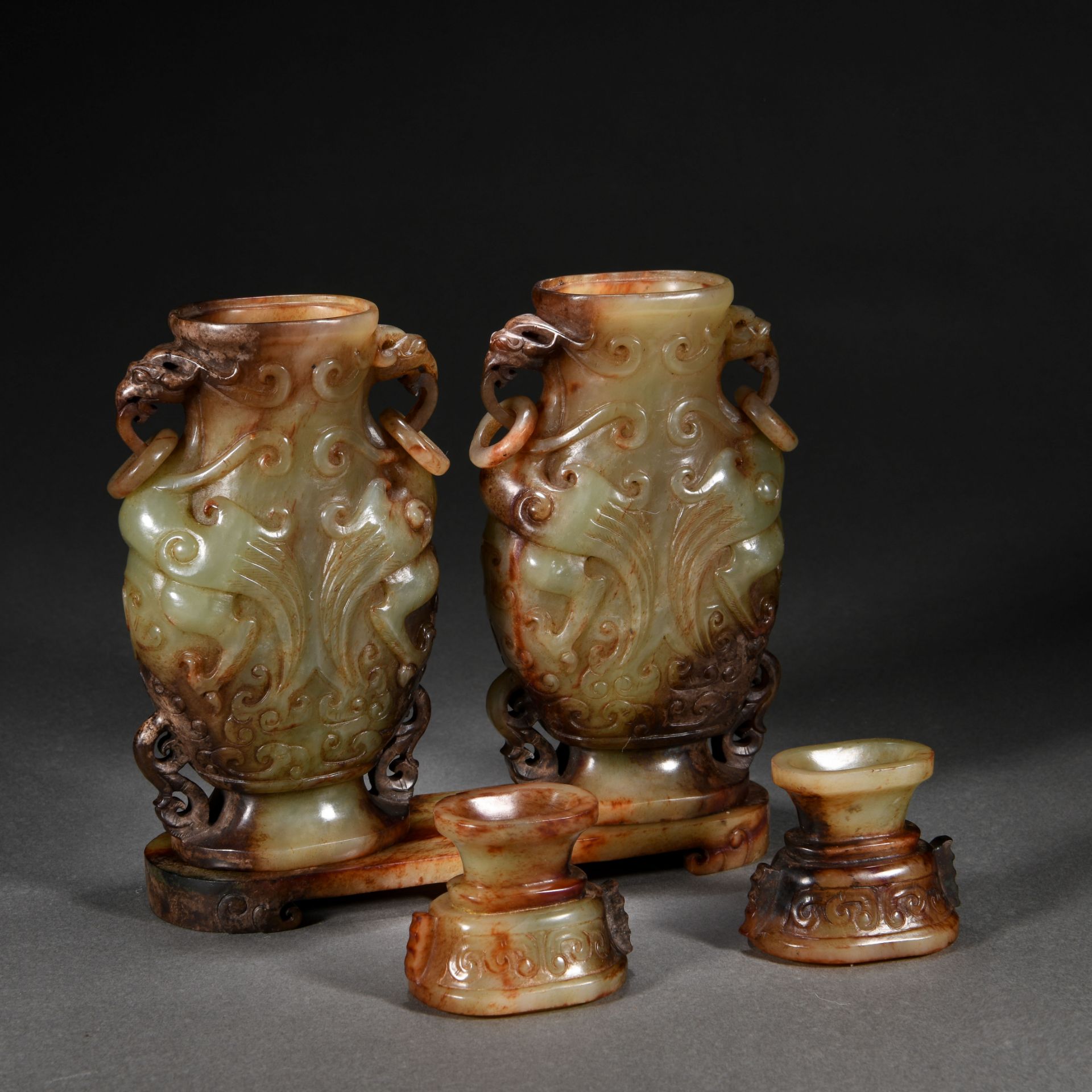 Pair Chinese Carved Jade Vessels - Bild 7 aus 9