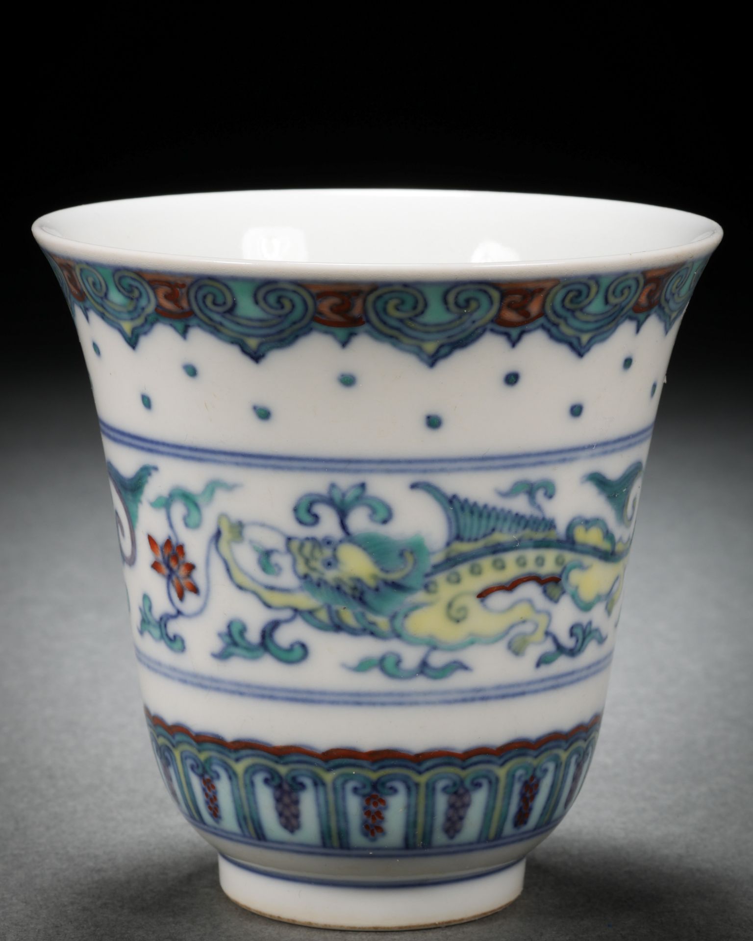 A Chinese Doucai Glaze Dragon Cup - Image 4 of 8