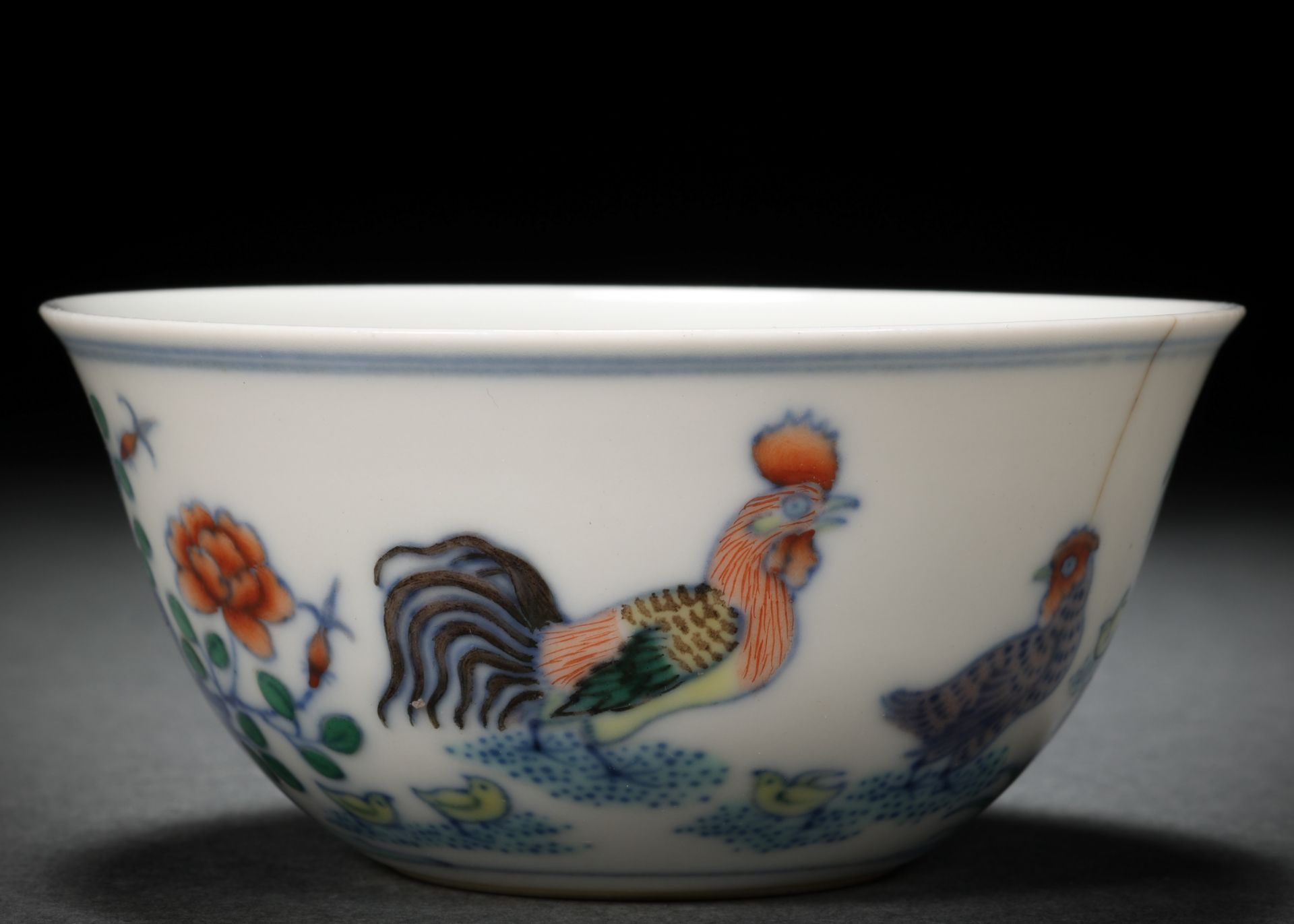 A Chinese Doucai Glaze Chicken Cup - Image 3 of 9
