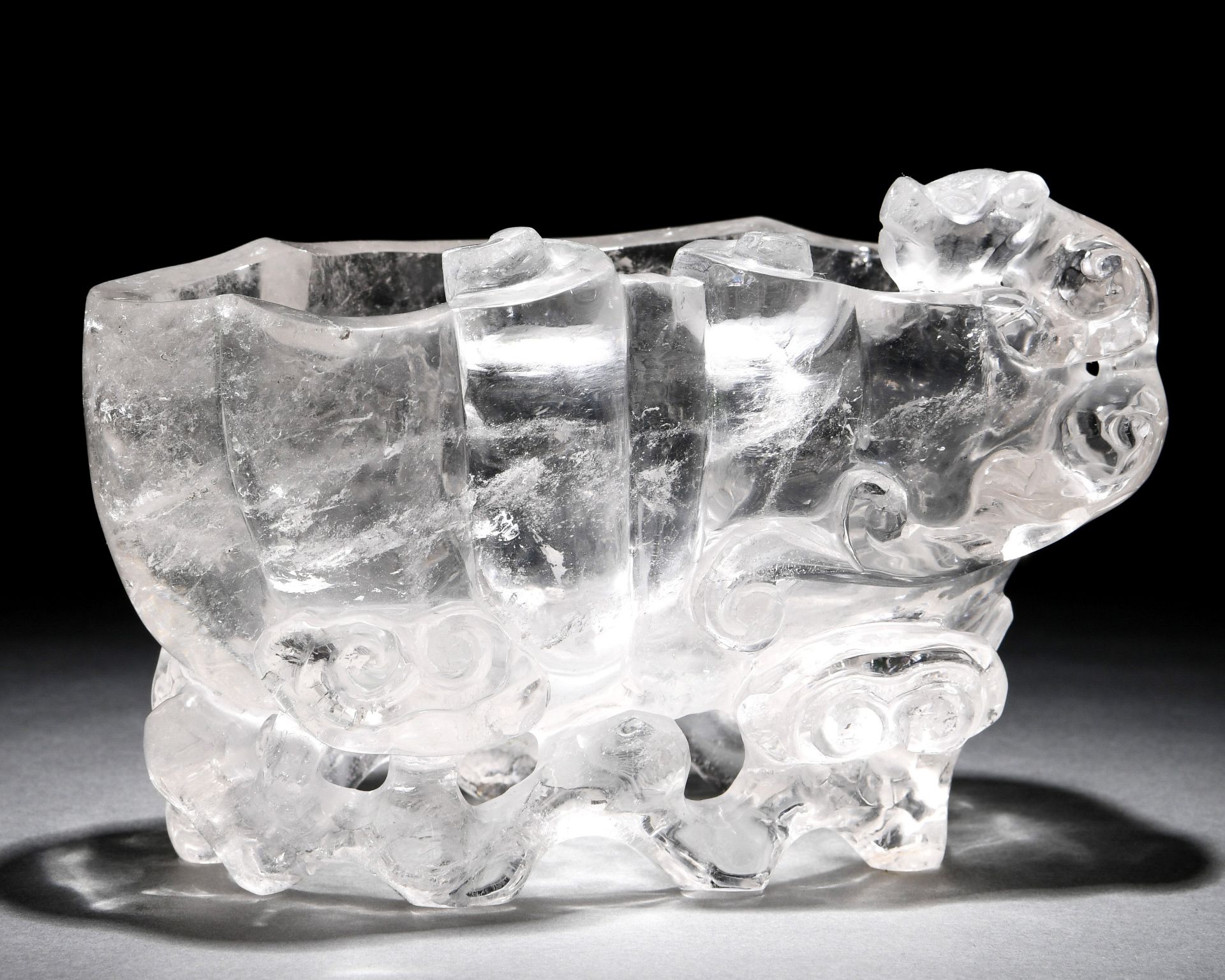 A Chinese Carved Rock Crystal Washer - Image 9 of 10