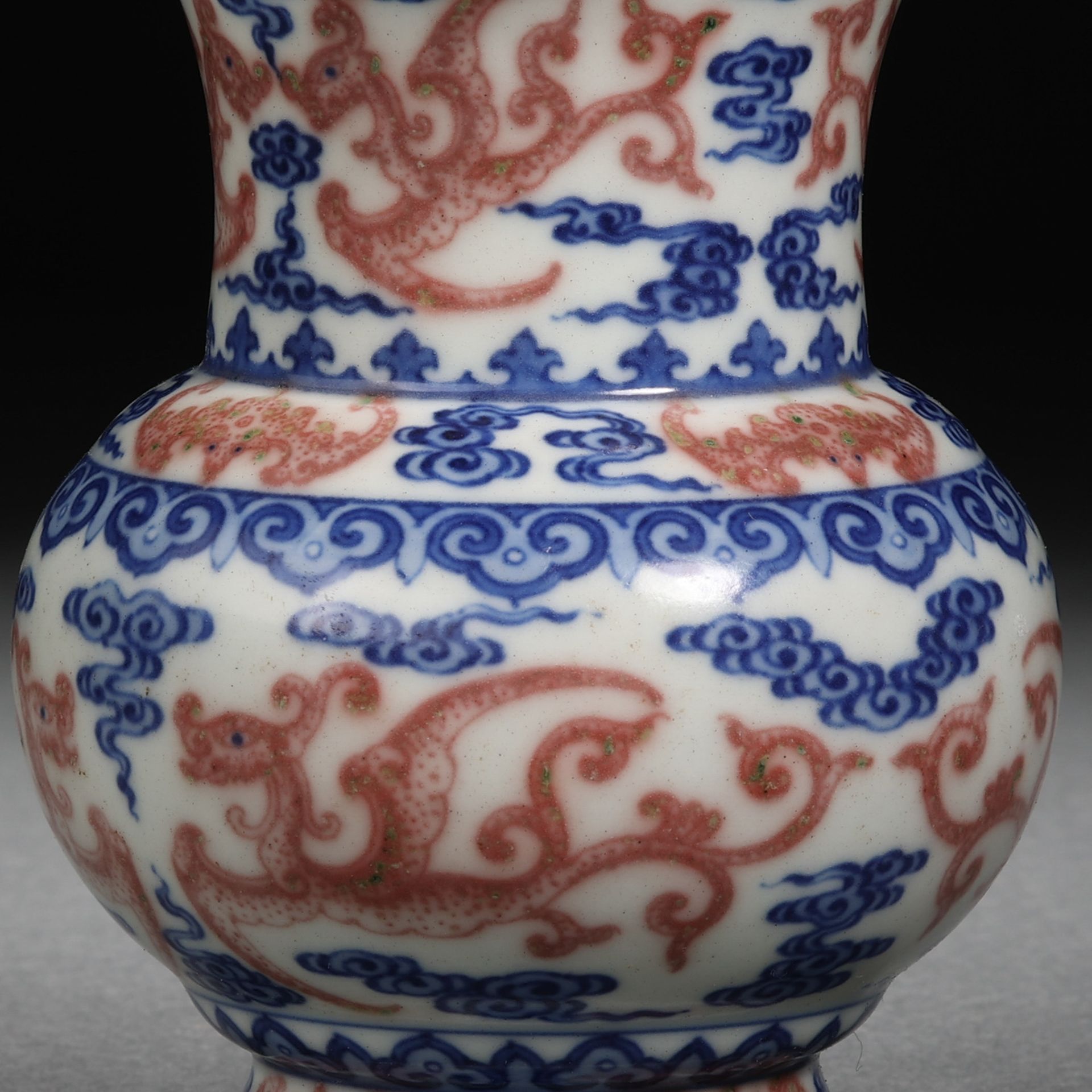 A Chinese Under glaze Blue and Copper Red Phoenix Spitton - Image 2 of 10