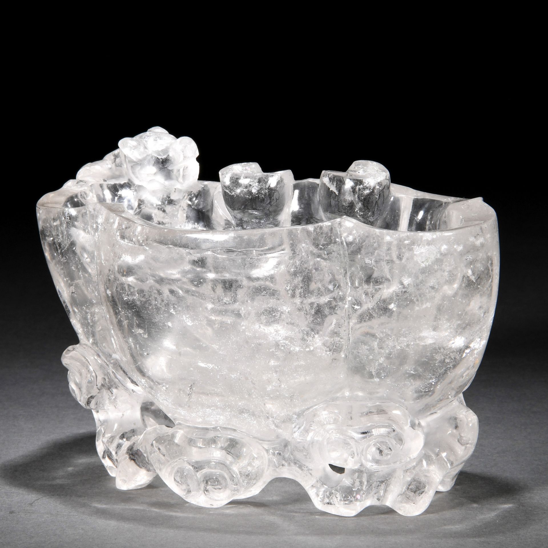 A Chinese Carved Rock Crystal Washer - Image 6 of 10