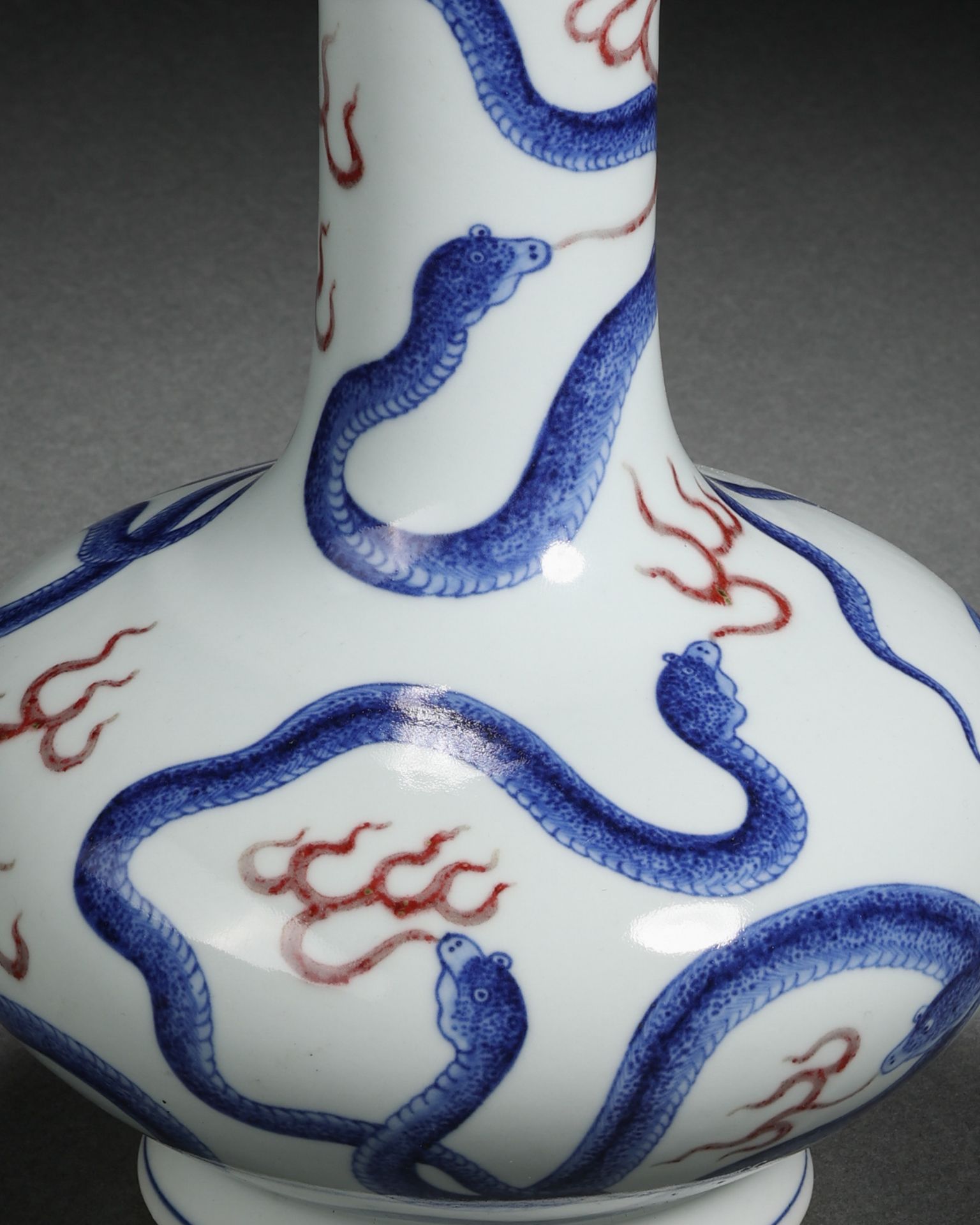 A Chinese Underglaze Blue and Copper Red Bottle Vase - Image 7 of 12