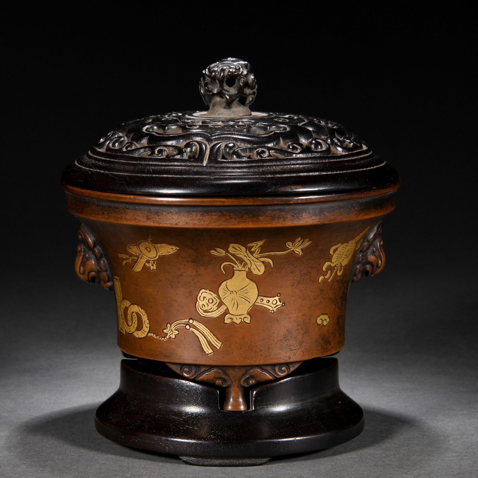 A Chinese Bronze Partly Gilt Censer with Cover - Bild 2 aus 11