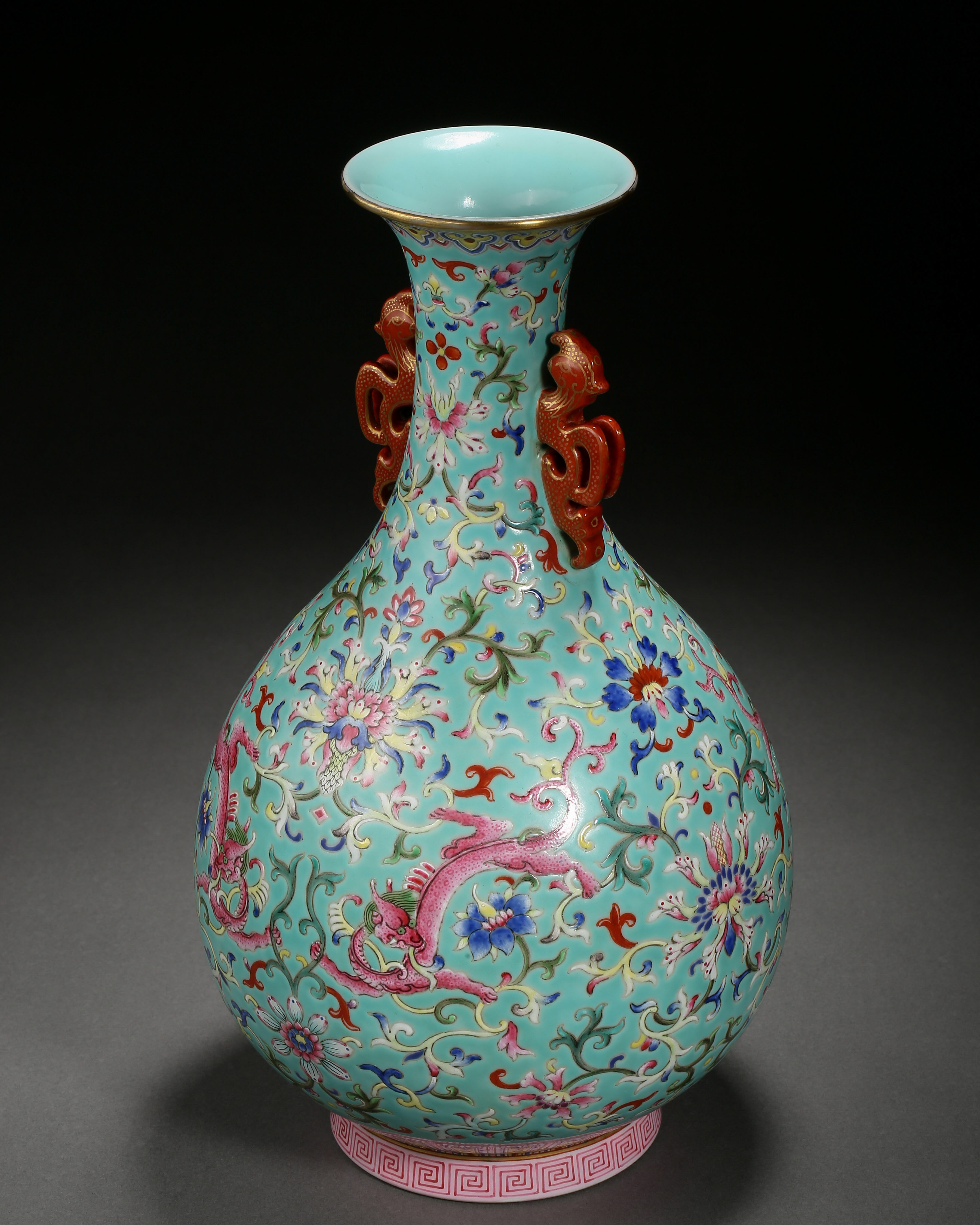 A Chinese Turquoise Ground and Famille Rose Chilong Vase - Image 2 of 10