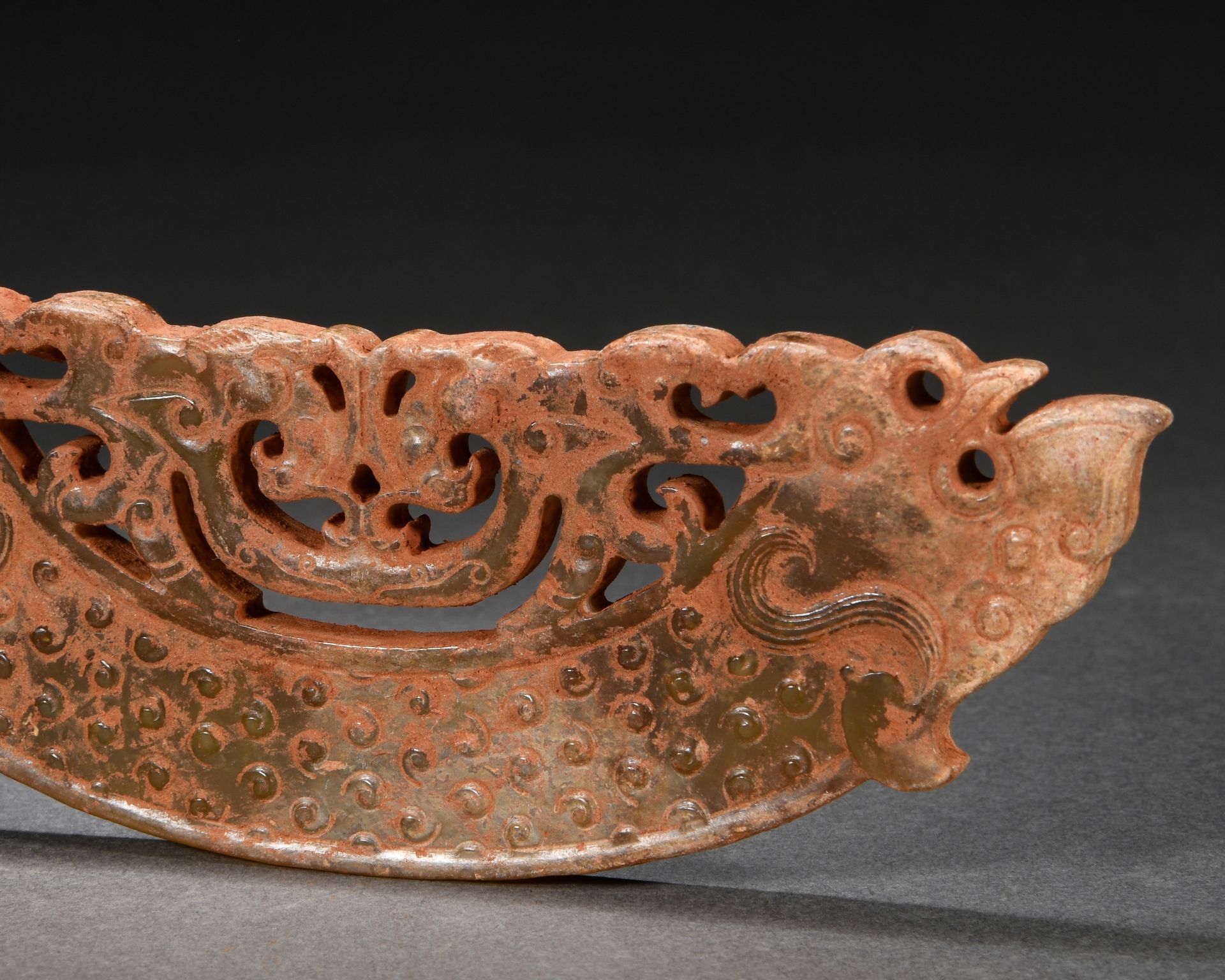 A Chinese Carved Jade Ornament Huang - Image 7 of 8