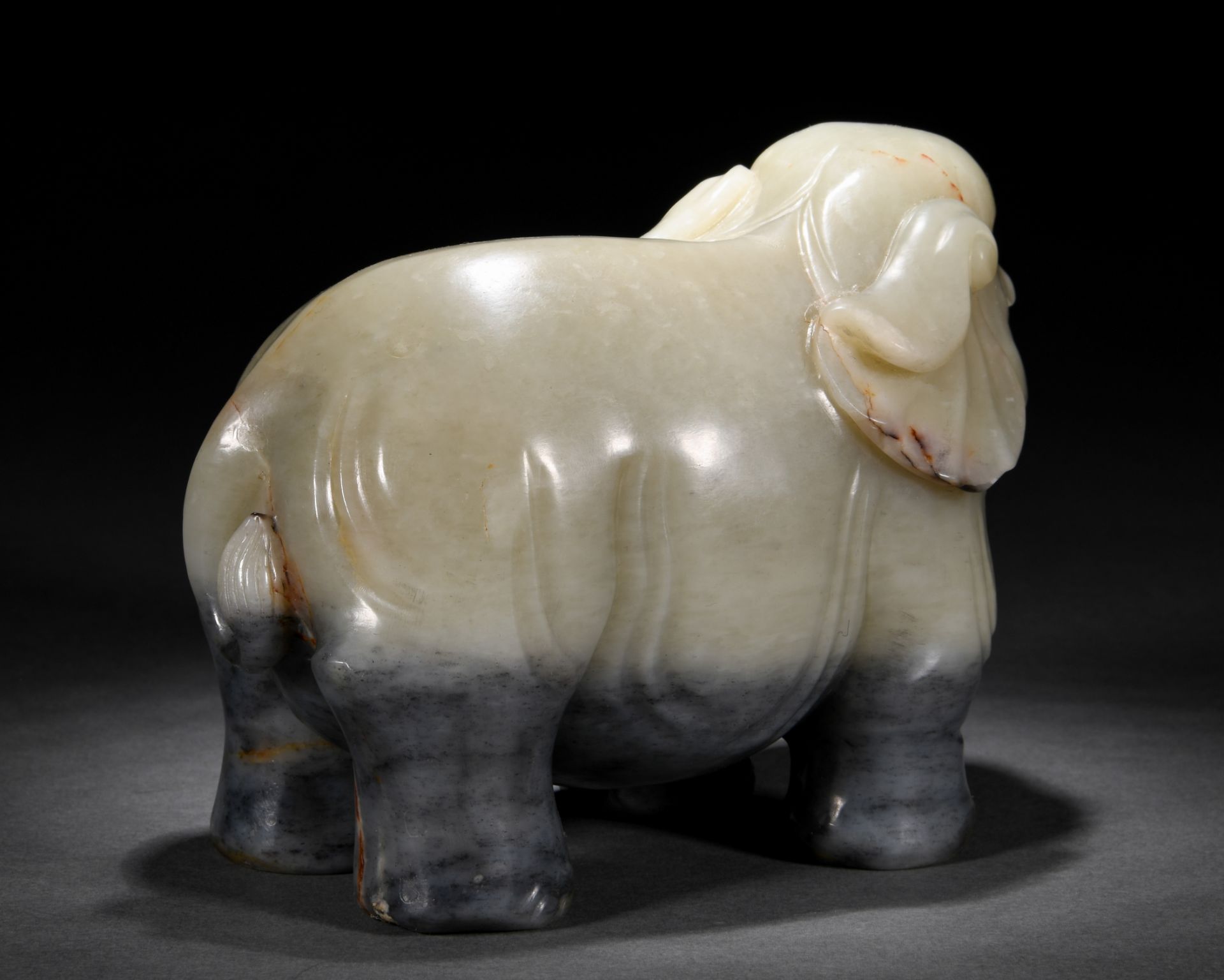 A Chinese Carved Jade Elephant - Image 5 of 8