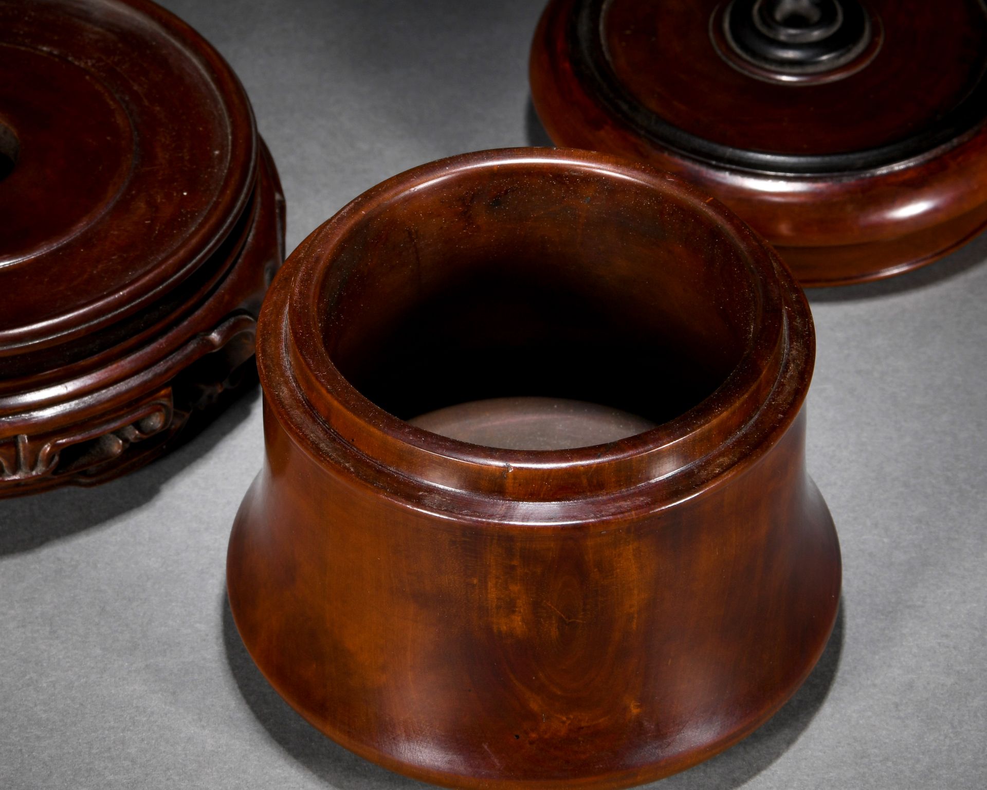 A Chinese Carved Hardwood Box with Cover - Image 6 of 7